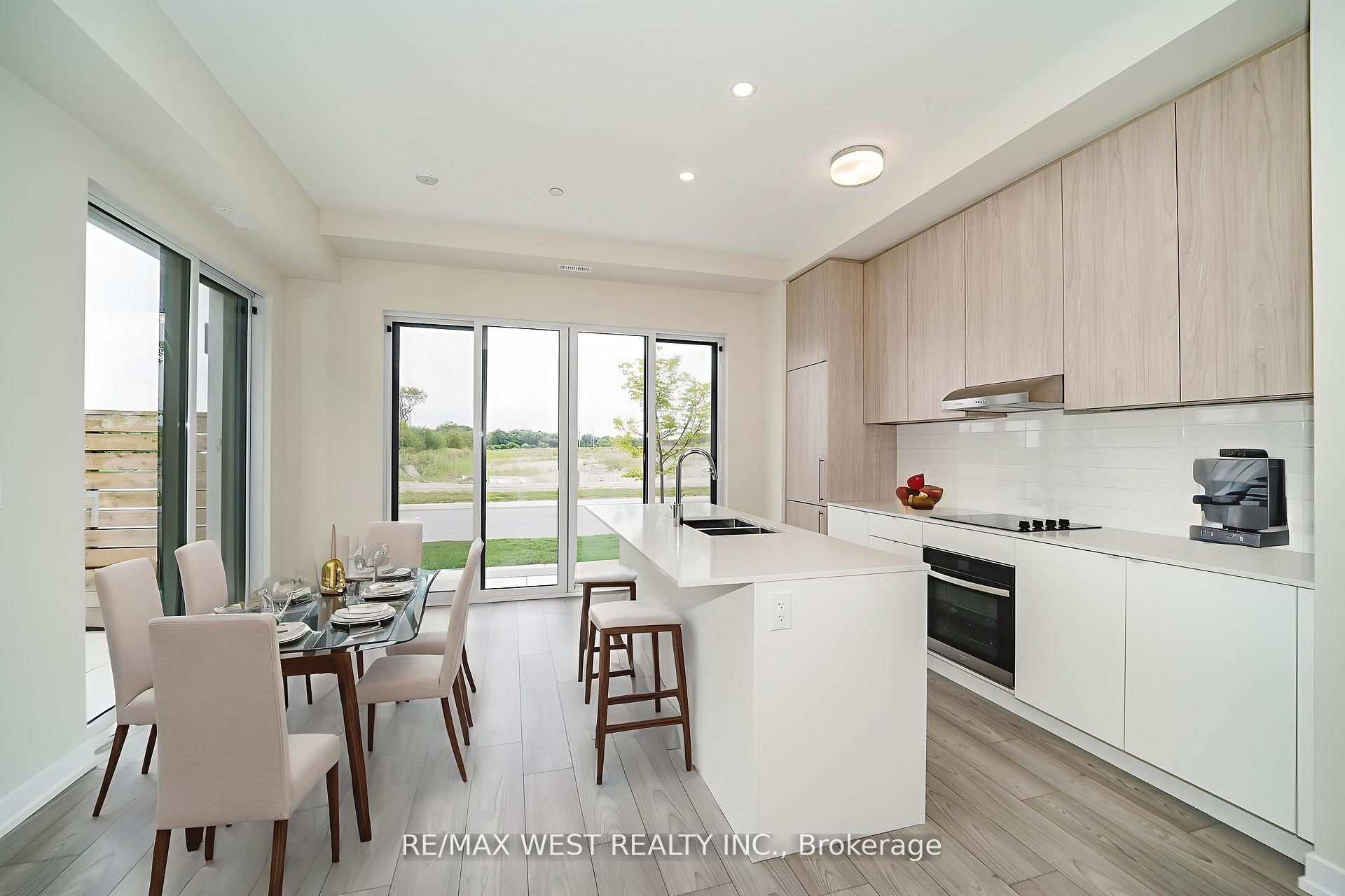 Unit B103 - 65 Saigon Drive, Richmond Hill 3