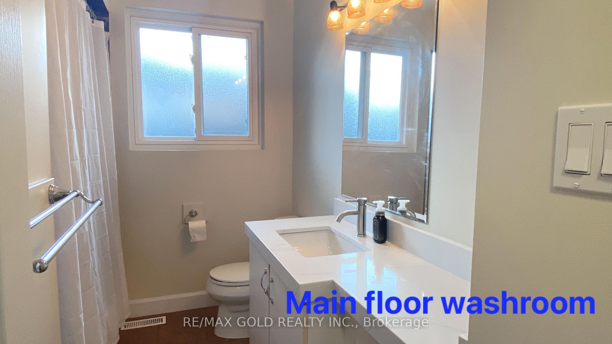 54 Alexander Street, New Tecumseth 5