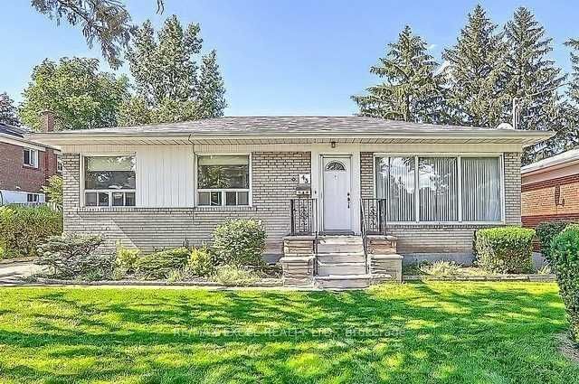 Unit Lower Level - 43 Boothbay Crescent, Newmarket 1