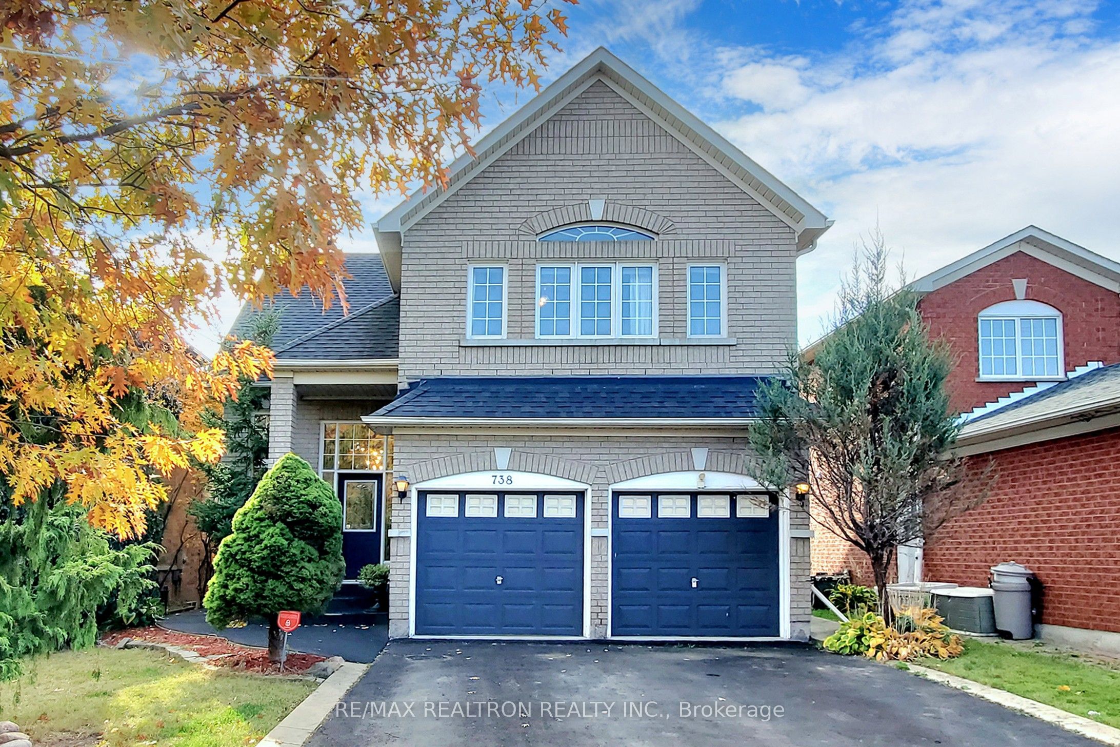 738 Stonehaven Ave, Newmarket, Ontario L3X2G2 Sold History HouseSigma