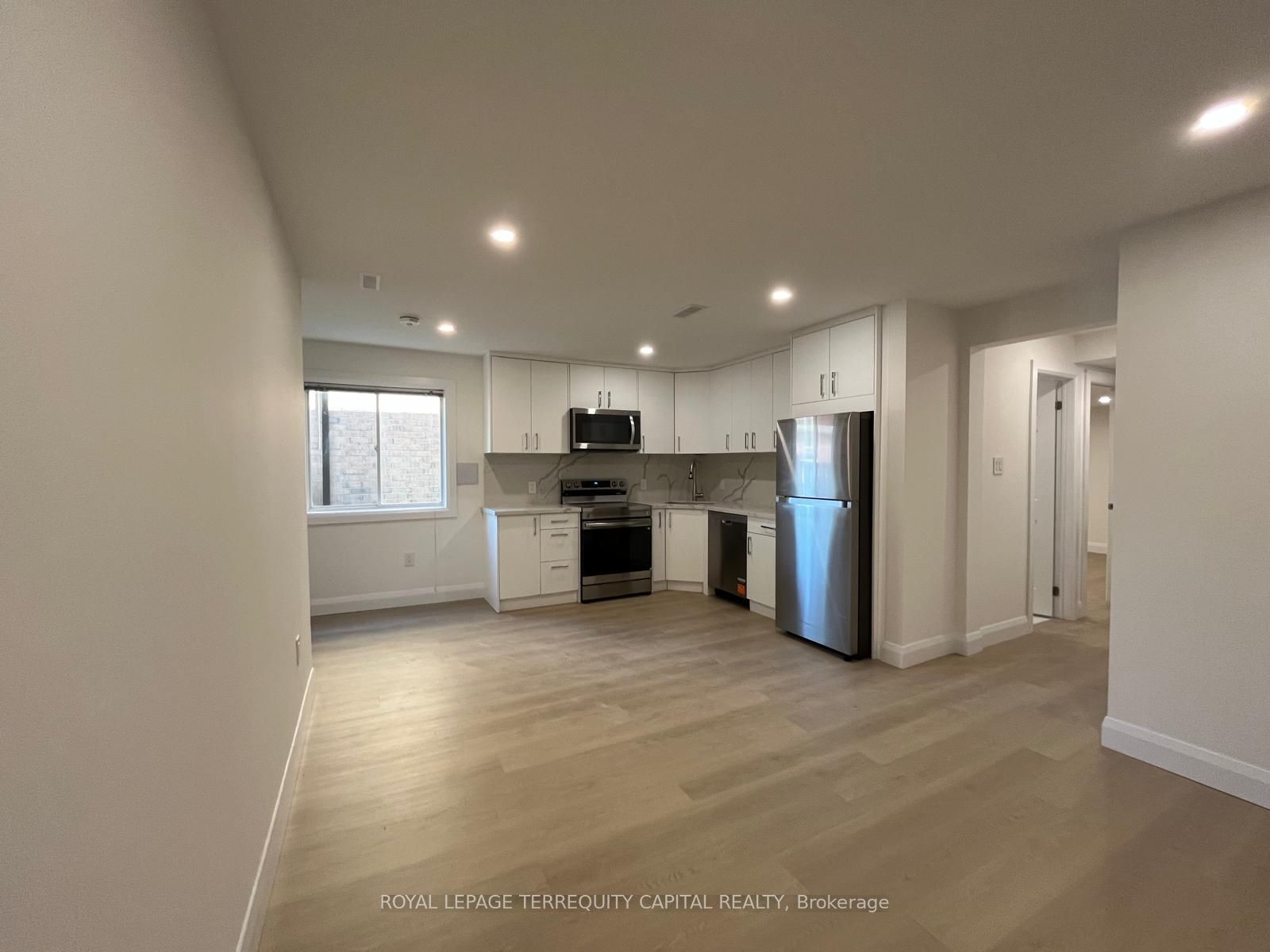 Unit 1 - 63 River Ridge Road, Barrie 2