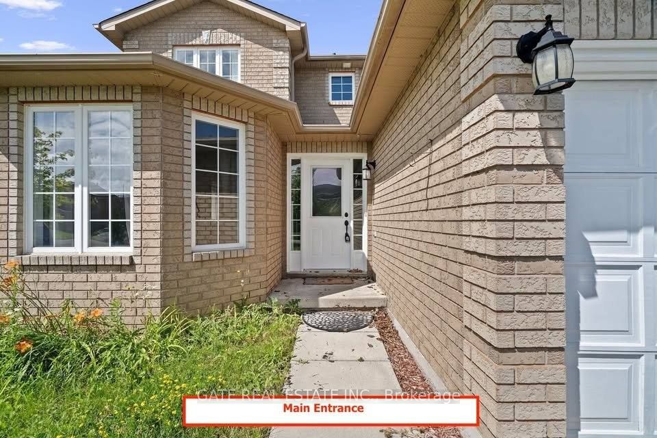 Unit Main & 2nd floor - 50 Stunden Lane, Barrie 2