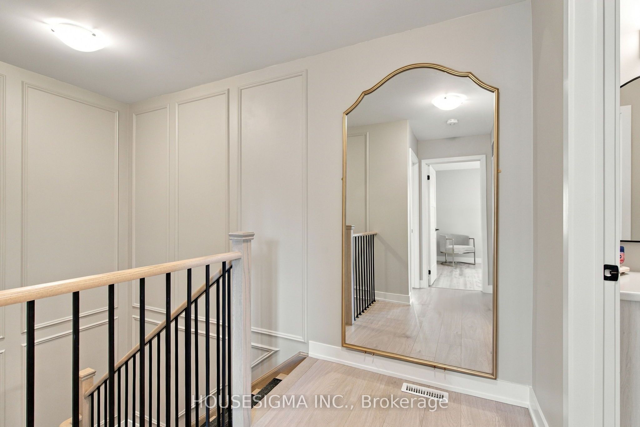 52 Hay Lane, Barrie 5