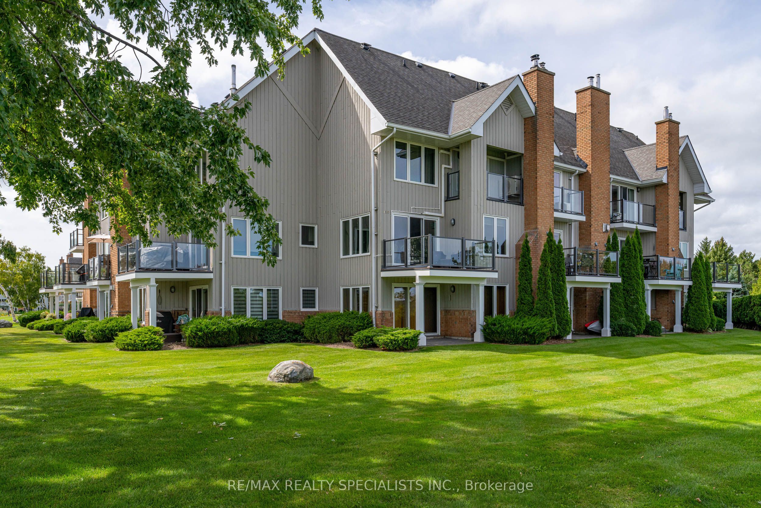 Unit 110 - 10 Ramblings Way, Collingwood 2
