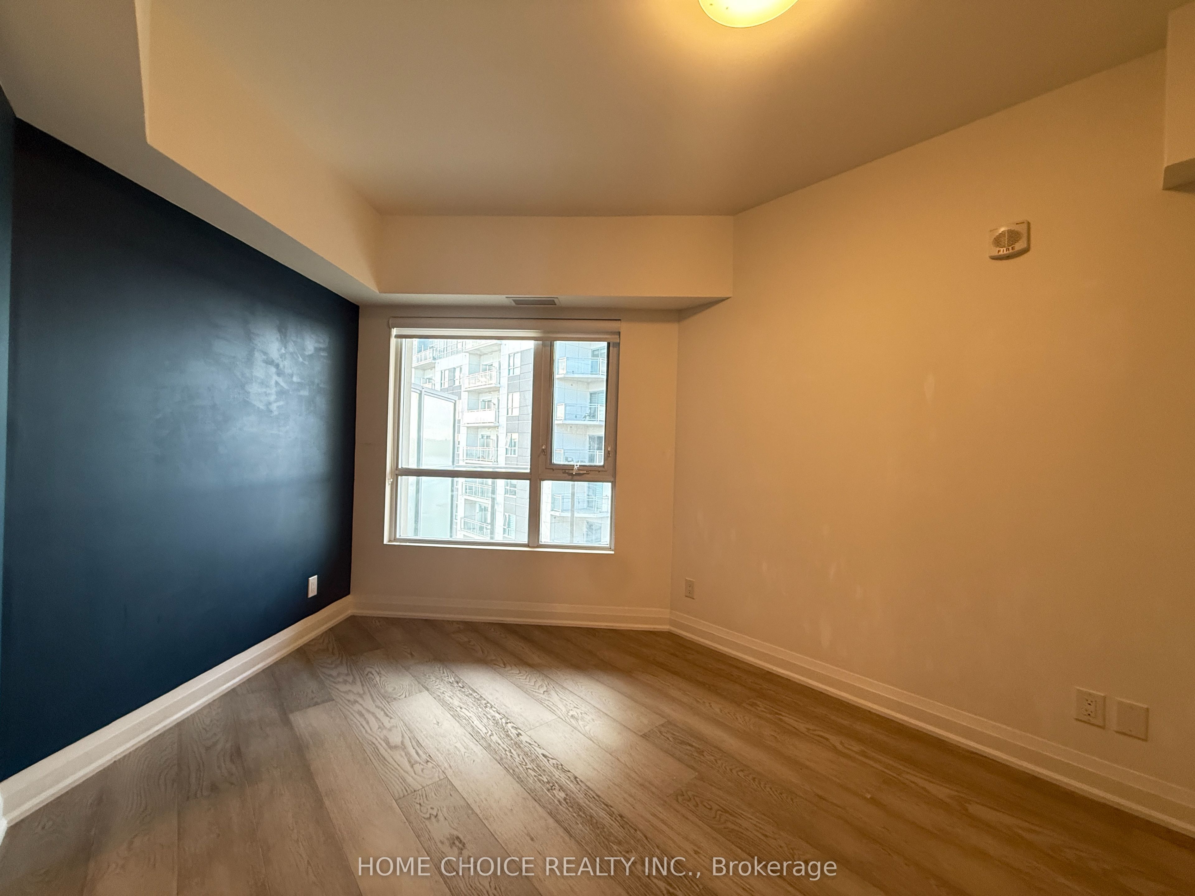 Unit 1001 - 58 Lakeside Terrace, Barrie 2