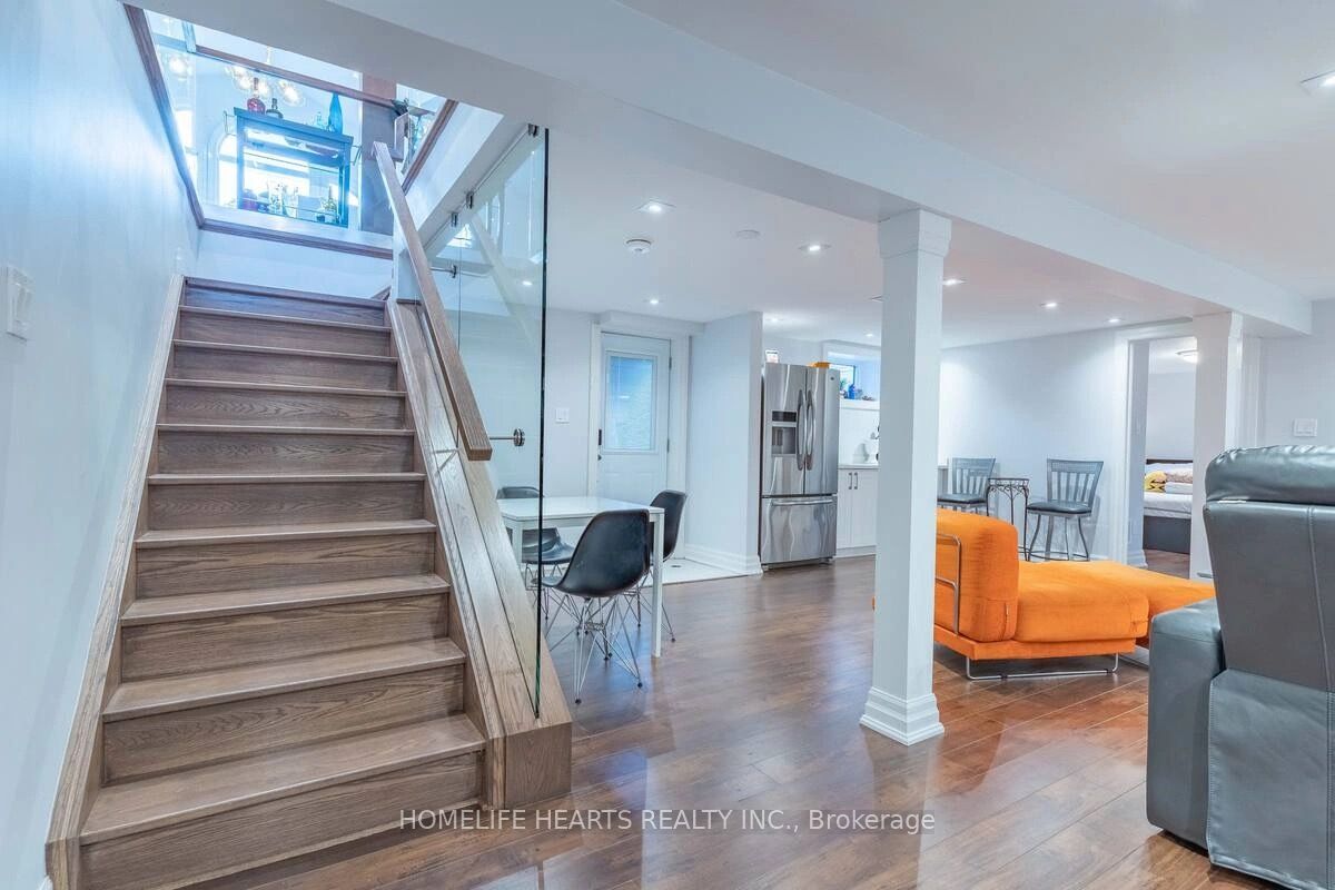 730 Drury Lane, Burlington 3