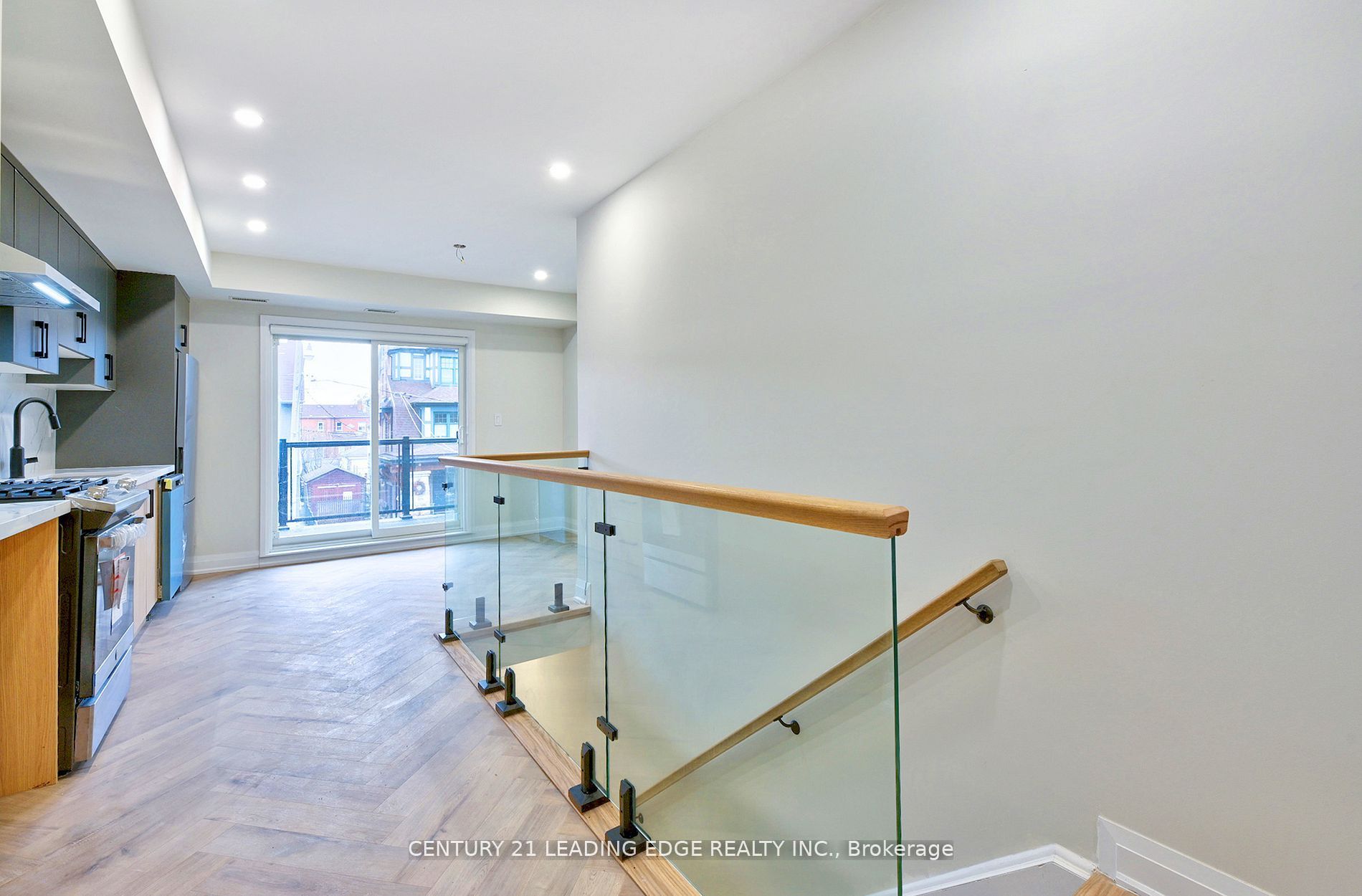 Unit Unit 2 - 53 Boon Avenue, Toronto 3