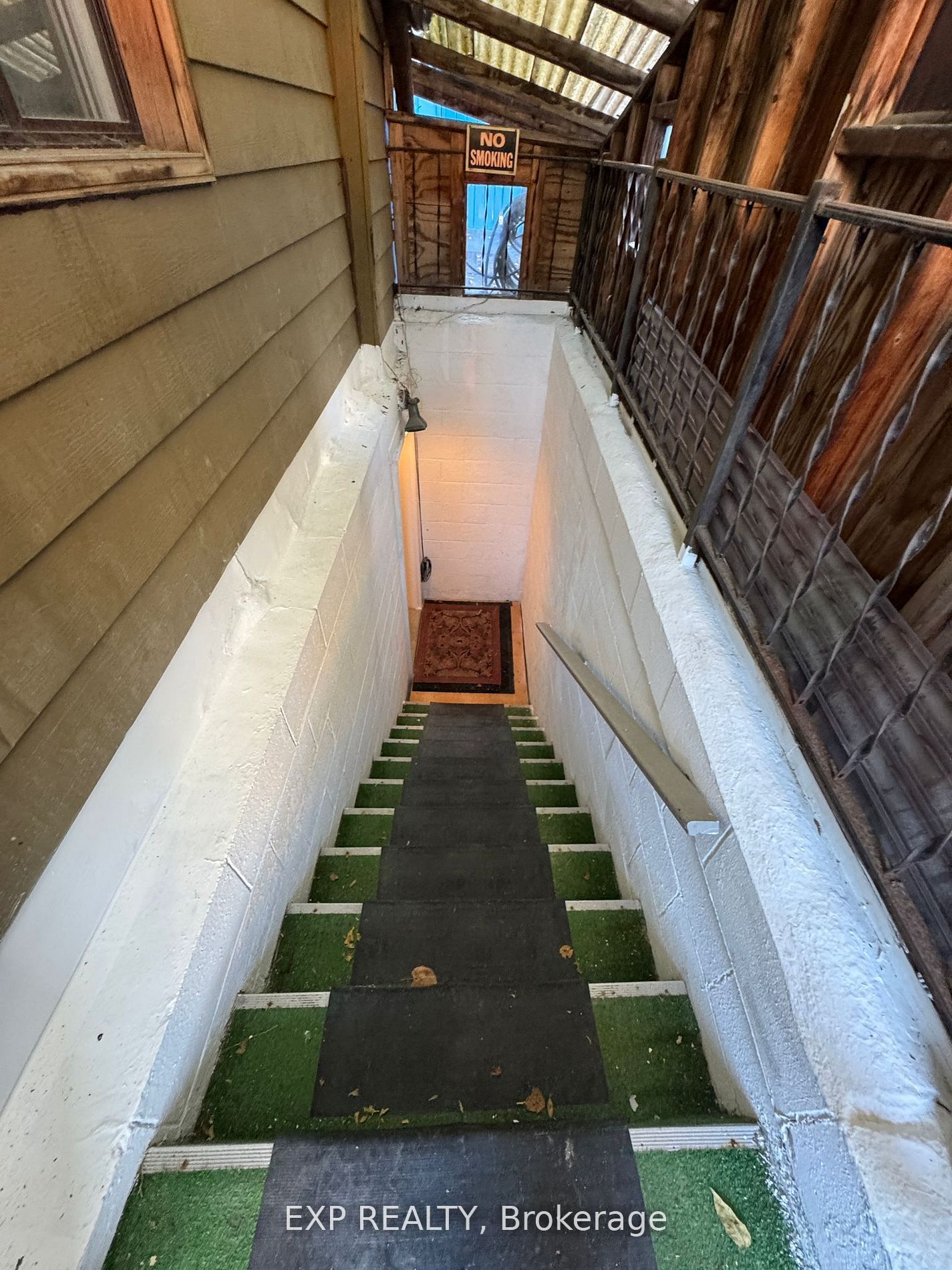 Unit 5 - 1594 Dupont Street, Toronto 3