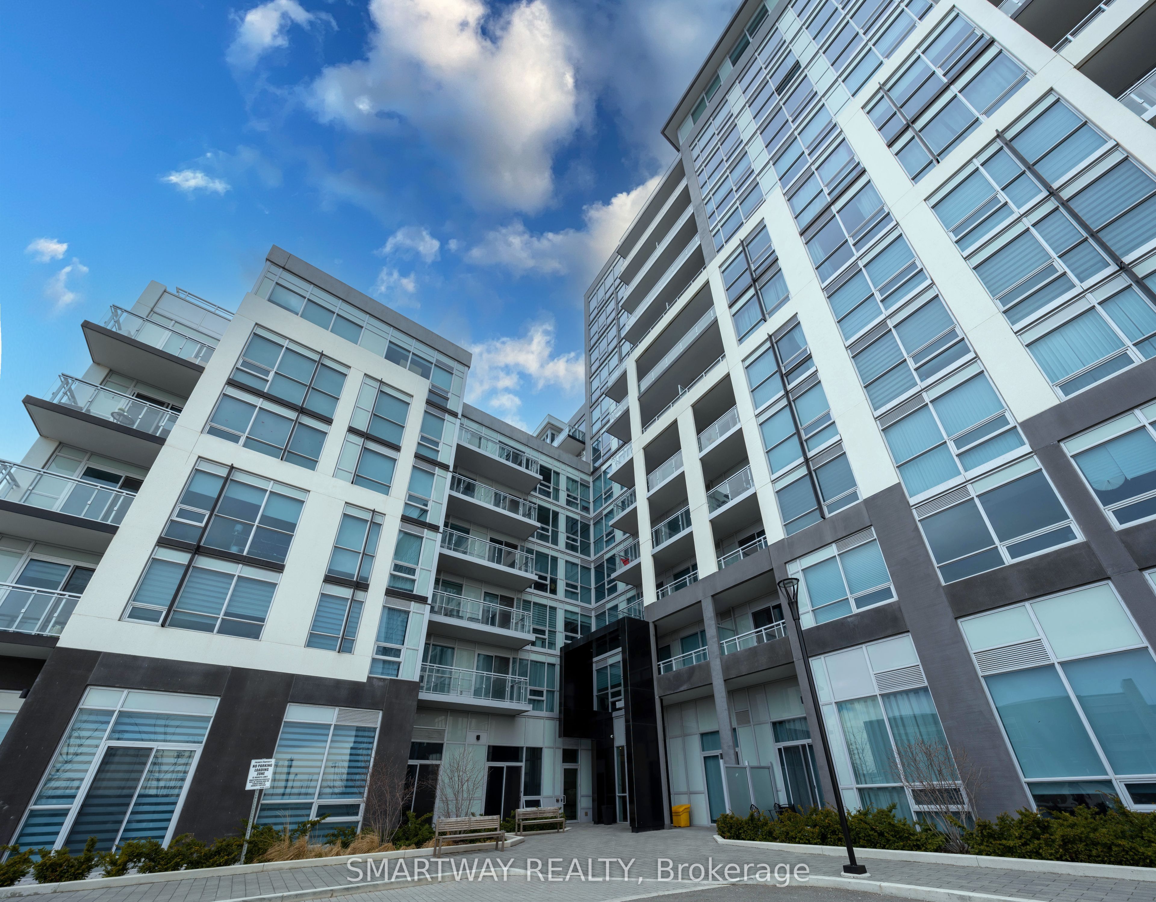 Unit 321 - 1050 Main Street E, Milton 2