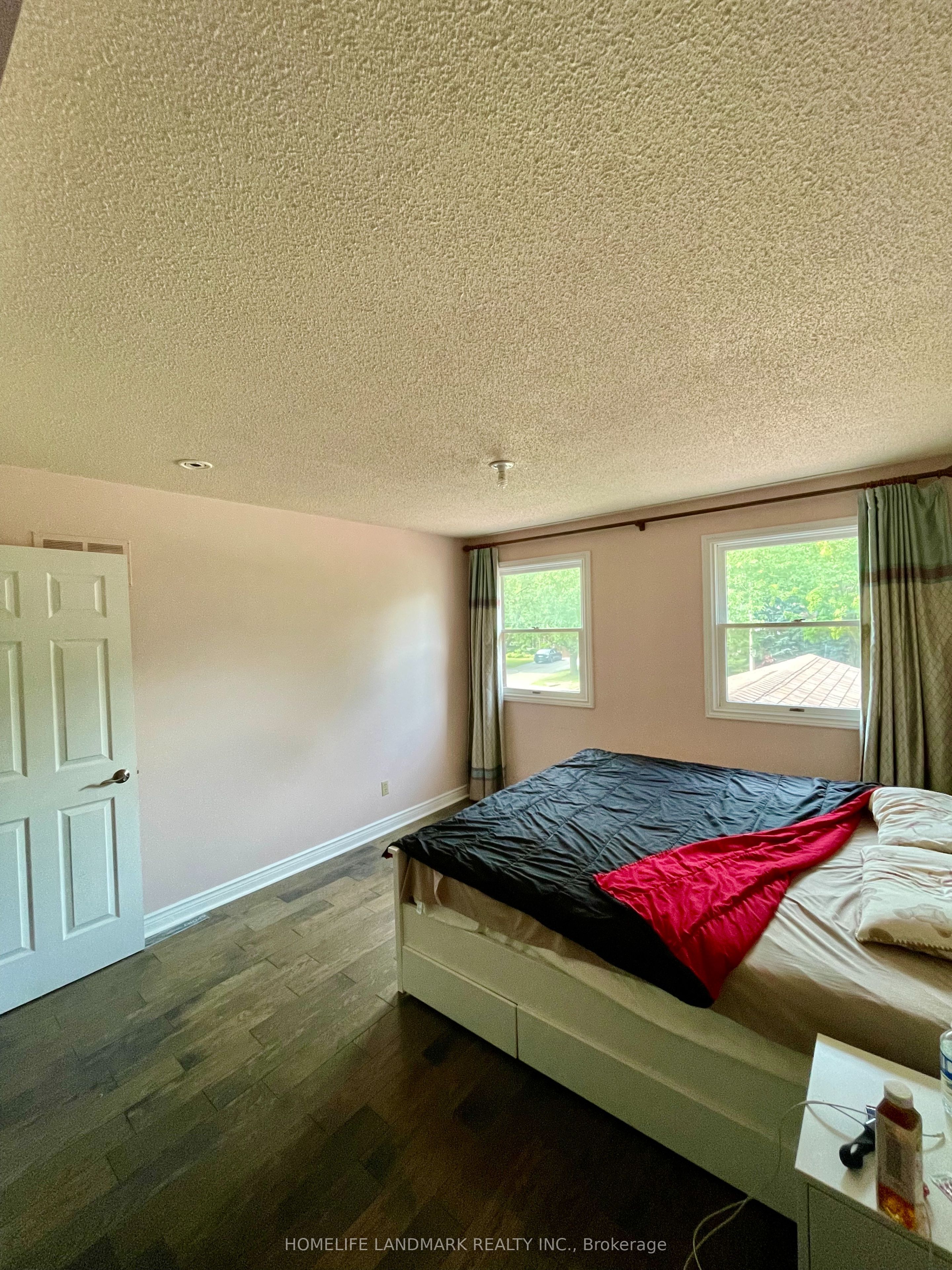 Unit Upper Floor Room A - 3371 Cider Mill Place, Mississauga 3