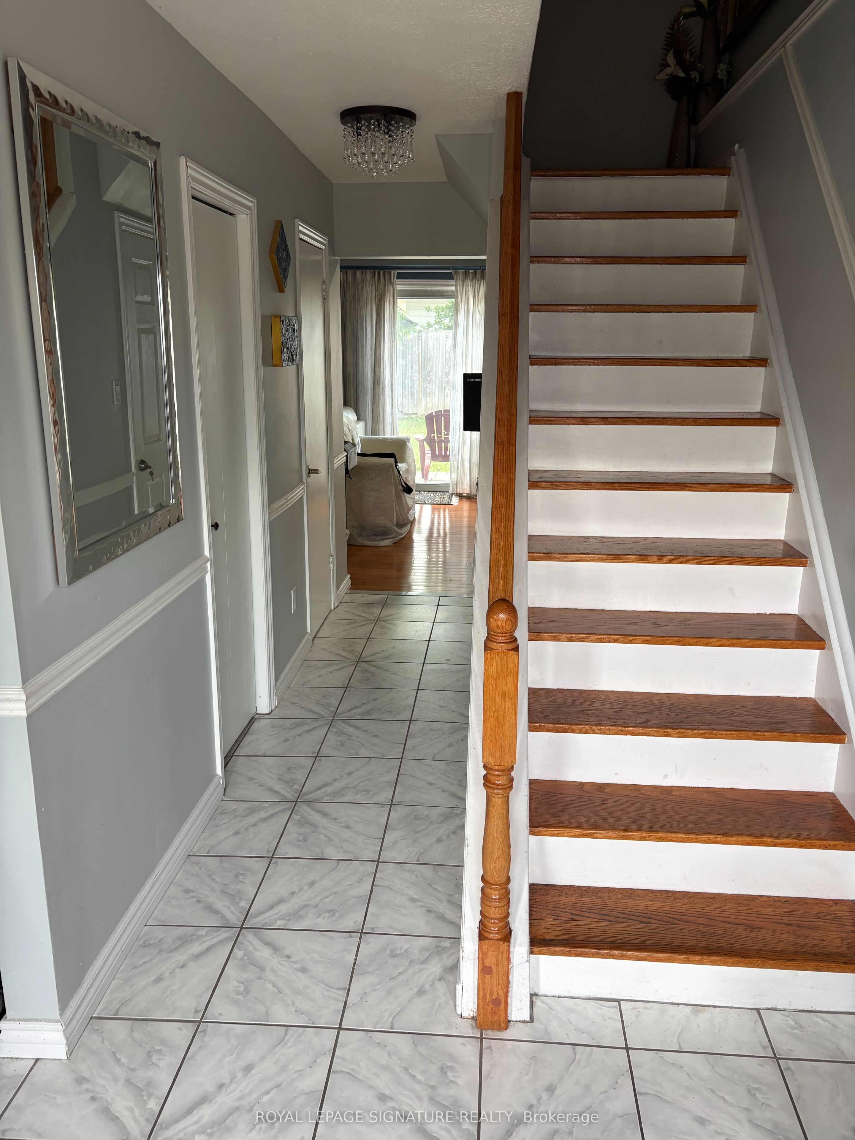 Unit Main/Upper - 137 Madoc Drive, Brampton 3