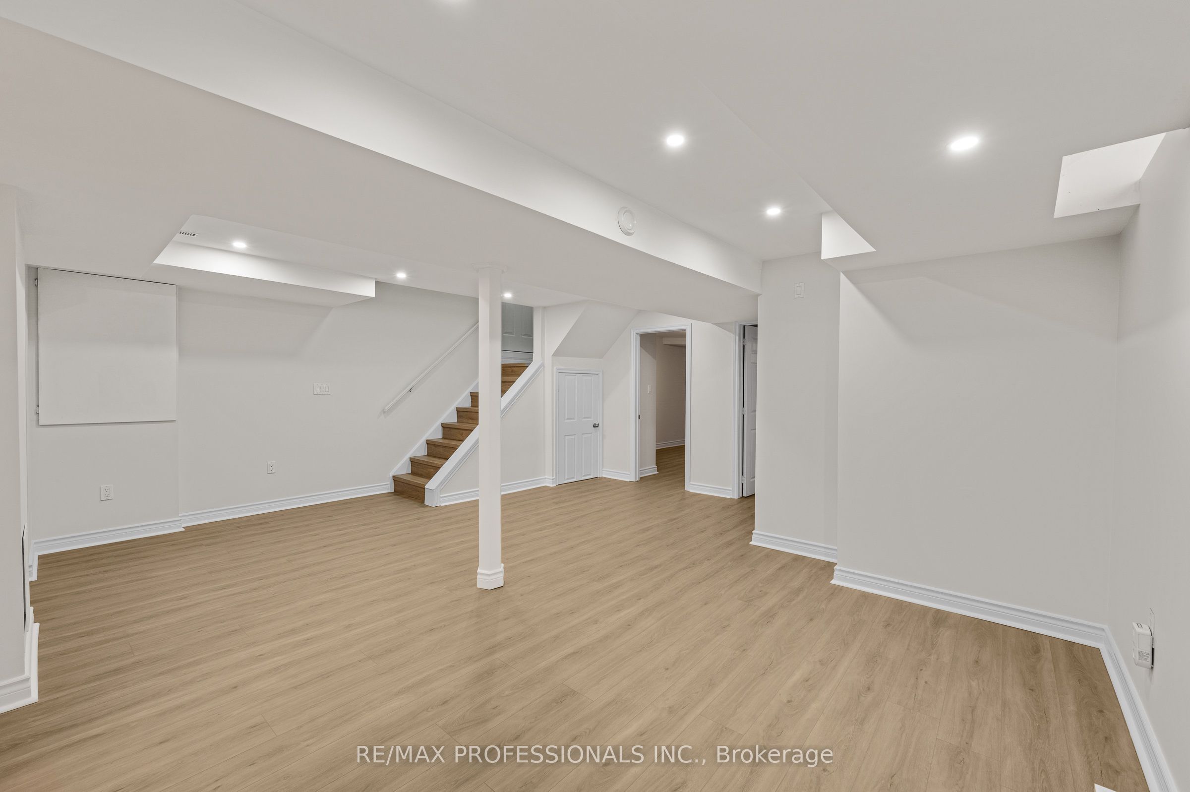 Unit Bsmt - 2900 Tradewind Drive, Mississauga 5