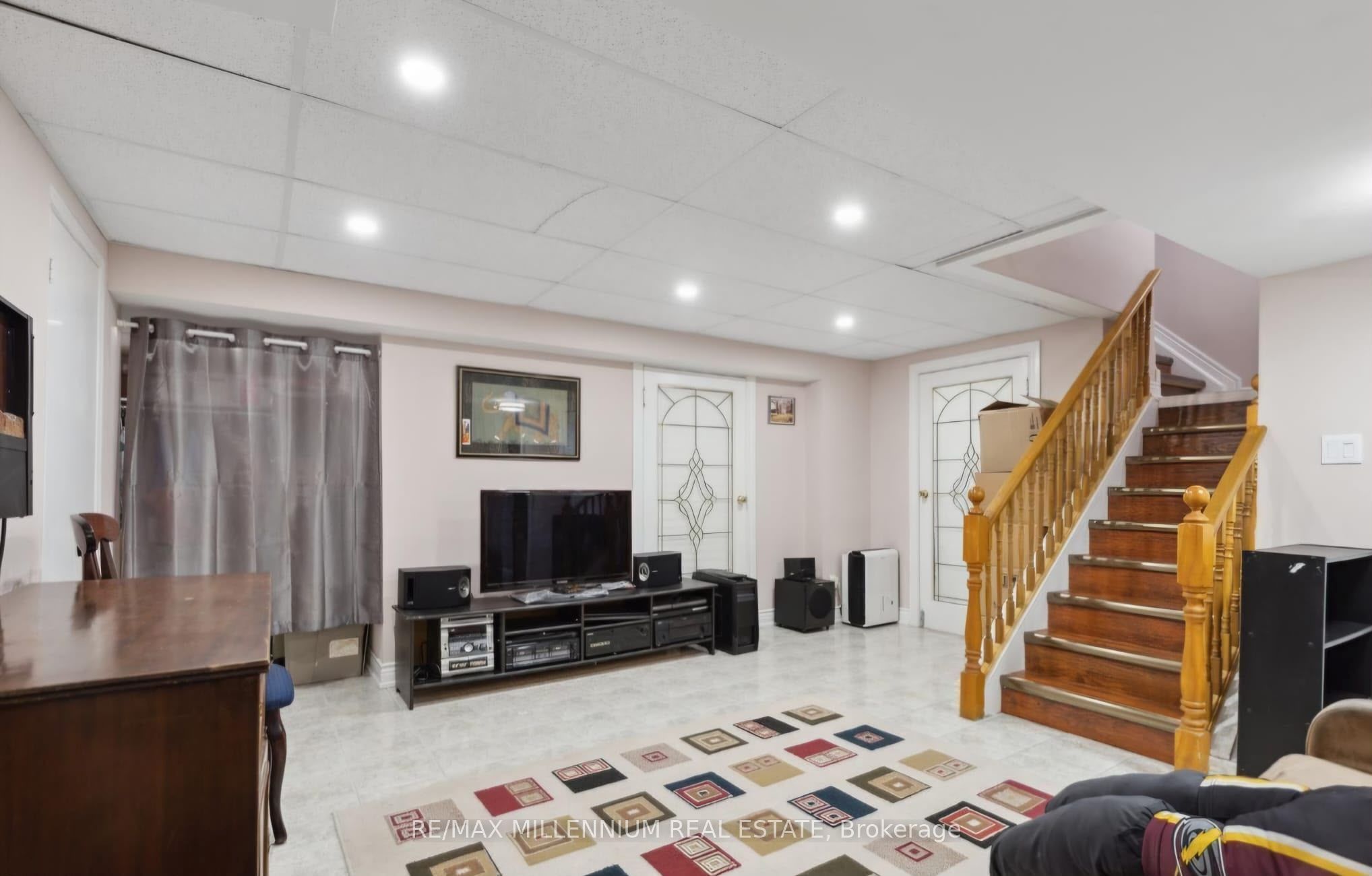 Unit Basement - 5687 Goldenbrook Drive, Mississauga 2