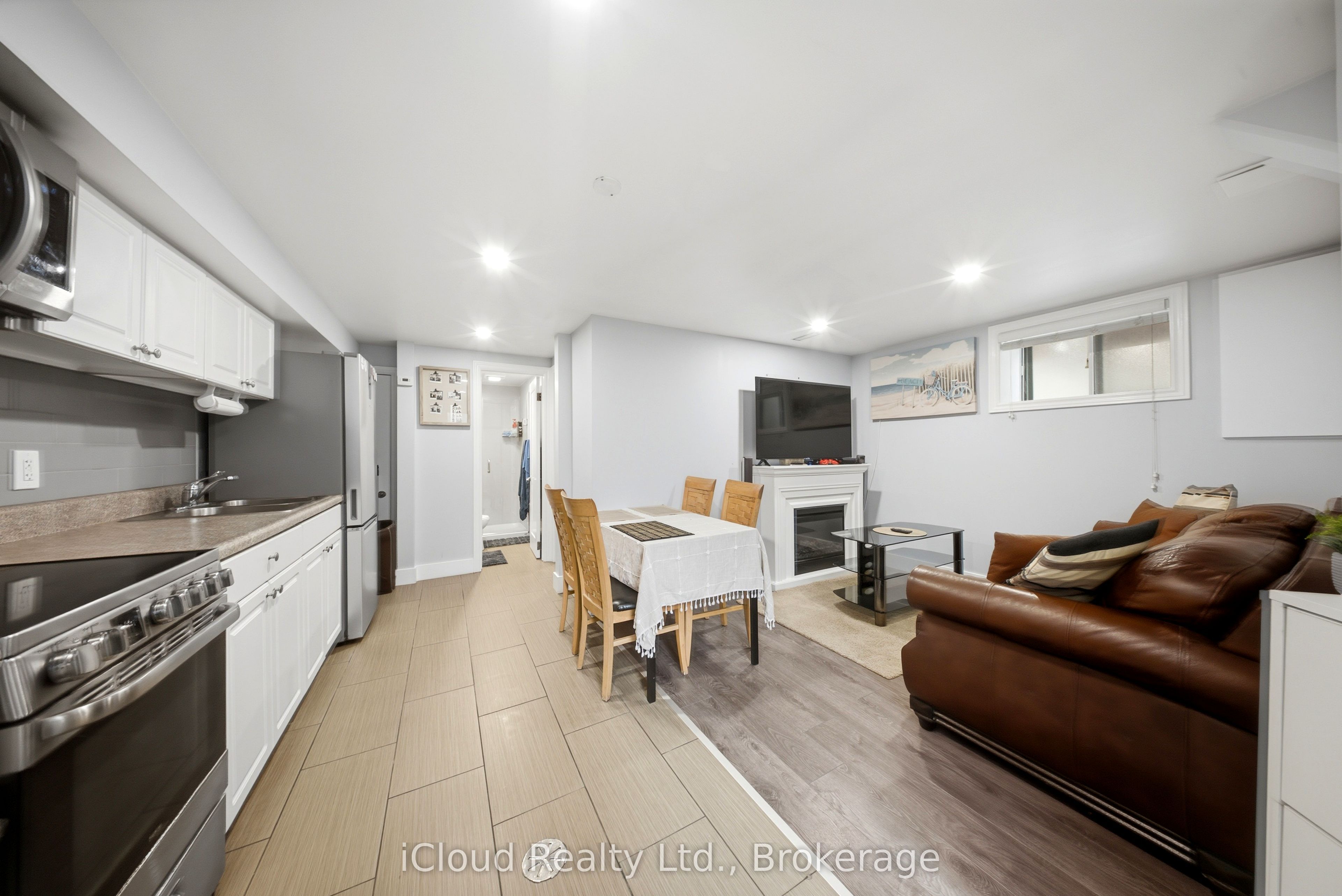 Unit Basement - 1226 Lansdowne Avenue, Toronto 2