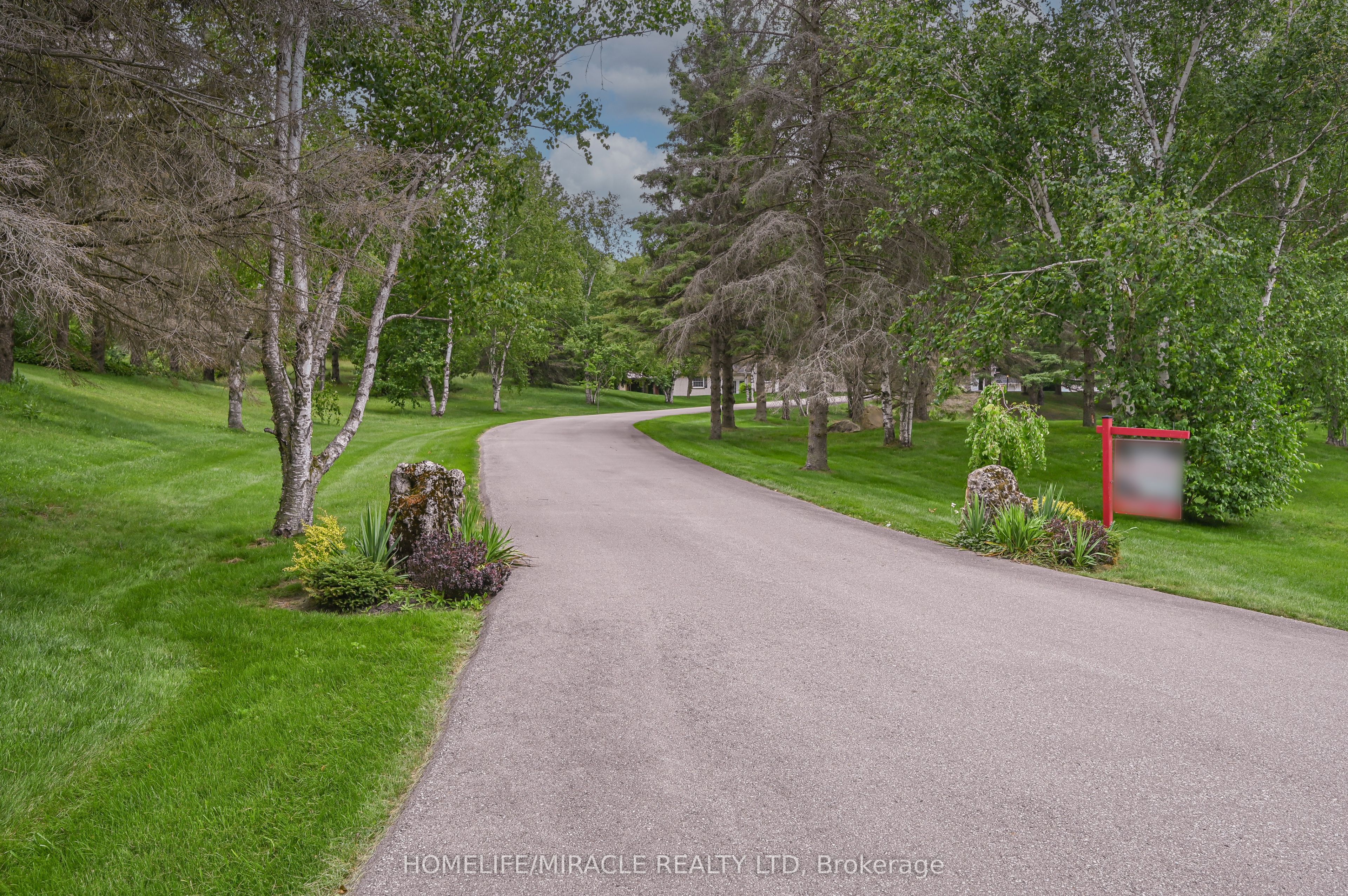 62 Gibson Lake Drive, Caledon 5