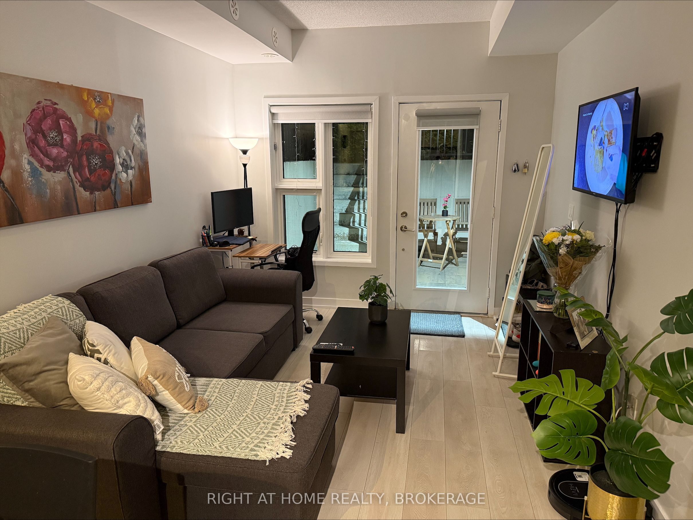 Unit 319 - 1139 Cooke Boulevard, Burlington 5