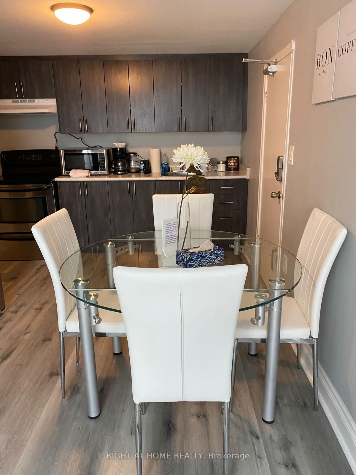 Unit 1 - 9 Donald Avenue, Toronto 5