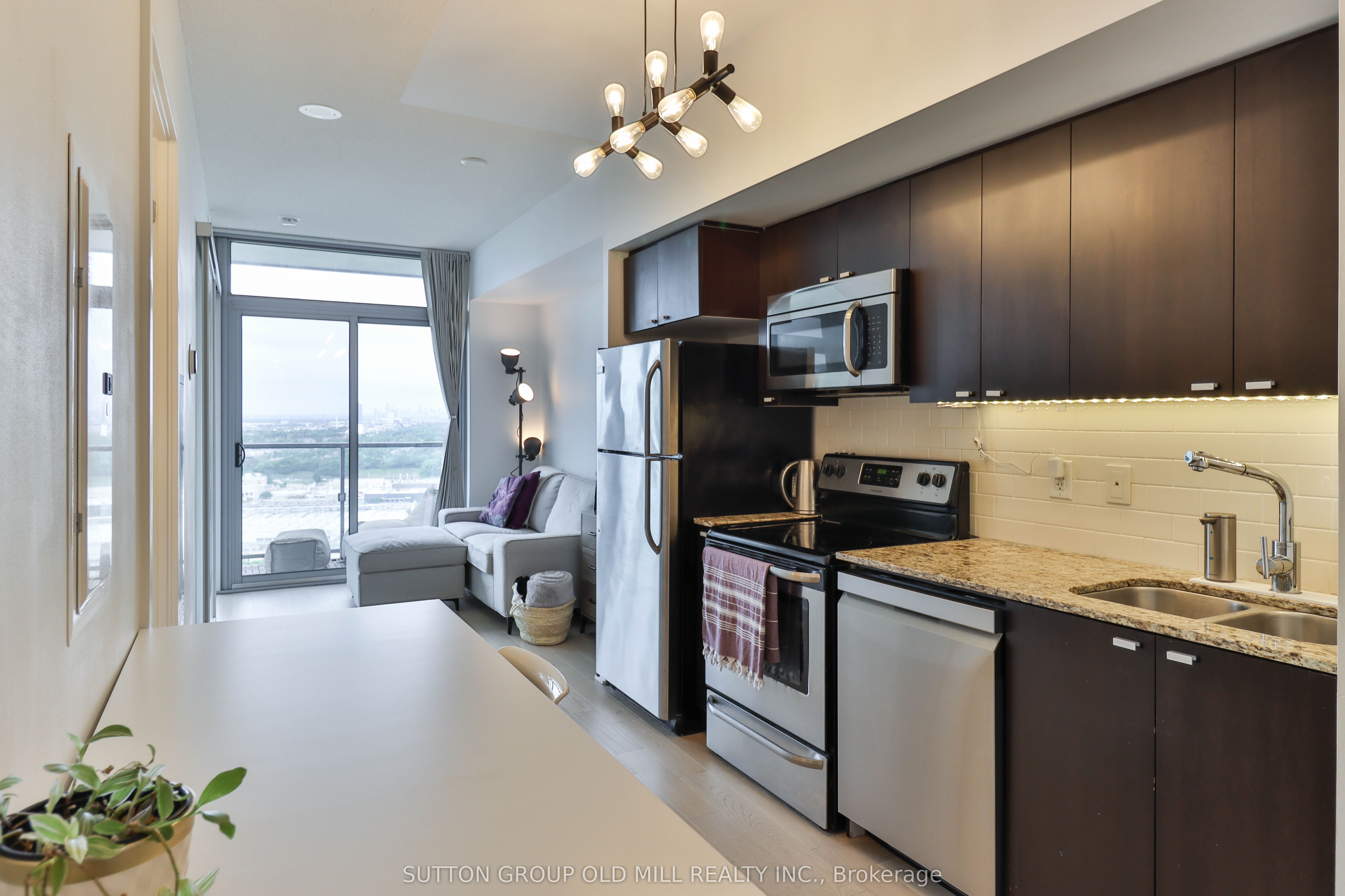 Unit 2709 - 105 The Queensway, Toronto 5