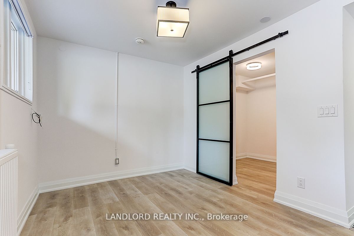Unit 23 - 2520 Bloor Street W, Toronto 4