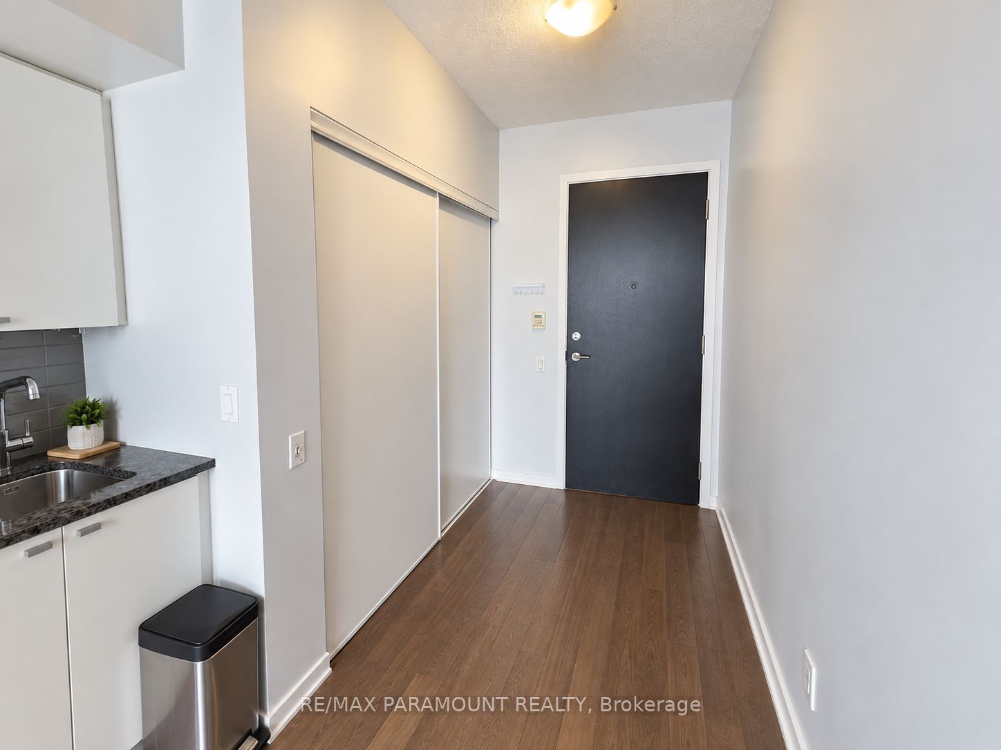 Unit 3209 - 105 The Queensway, Toronto 2