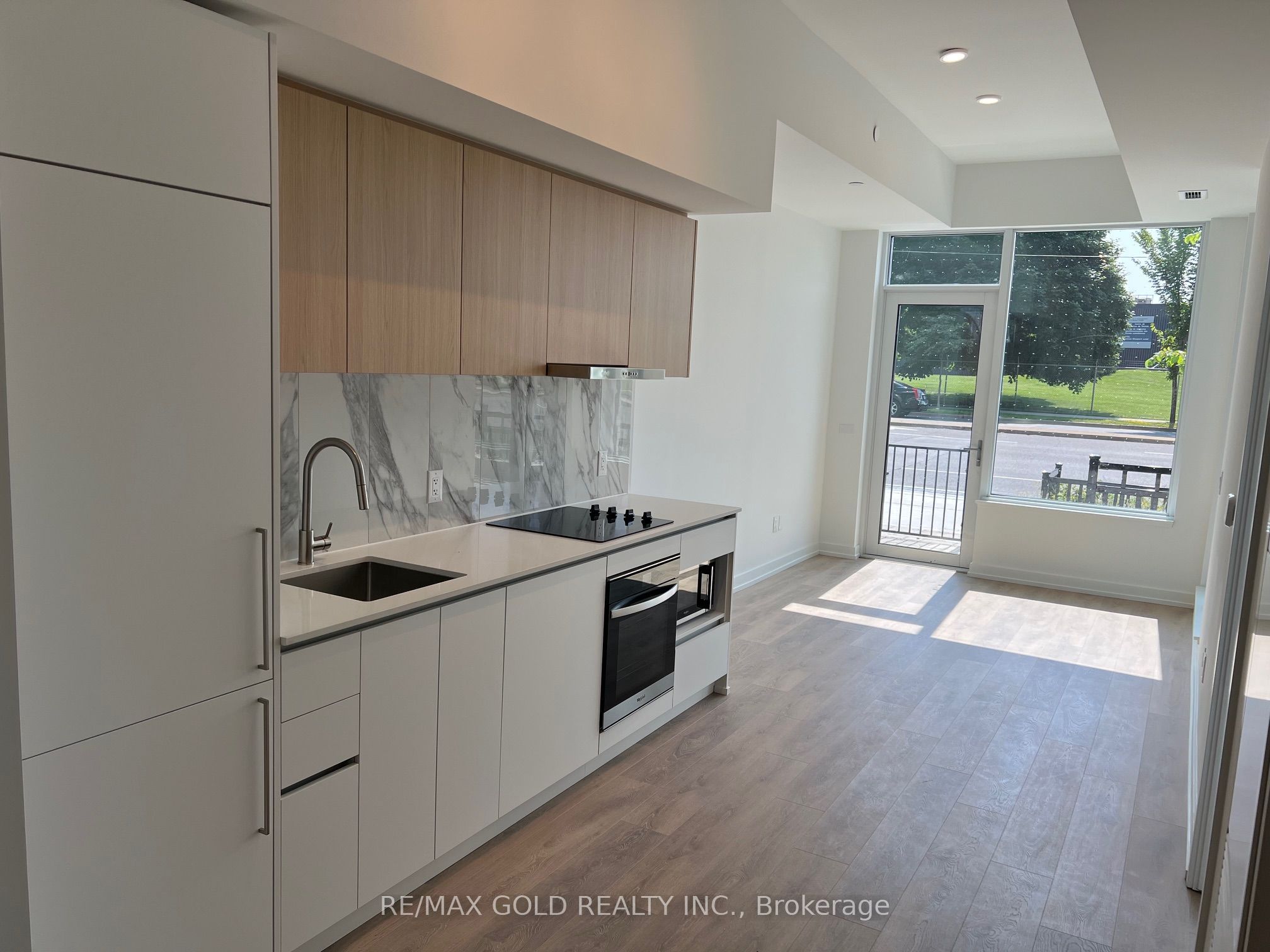 Unit 110 - 1100 Sheppard Avenue W, North York 4