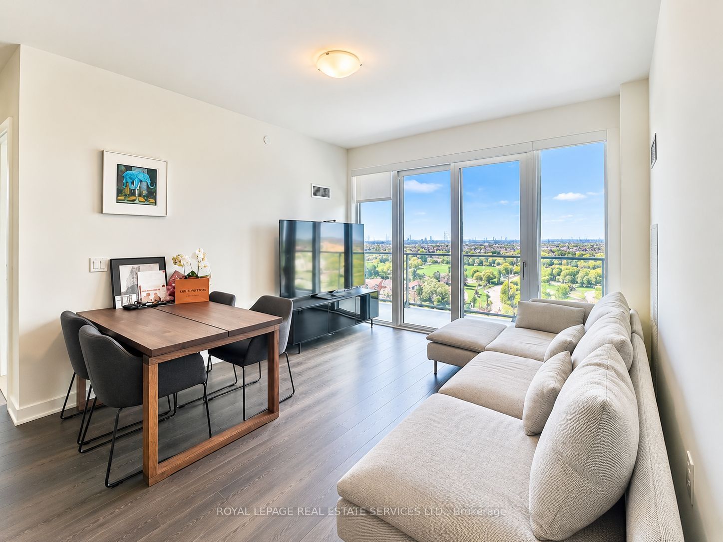 Unit 904 - 4675 Metcalfe Avenue S, Mississauga 2
