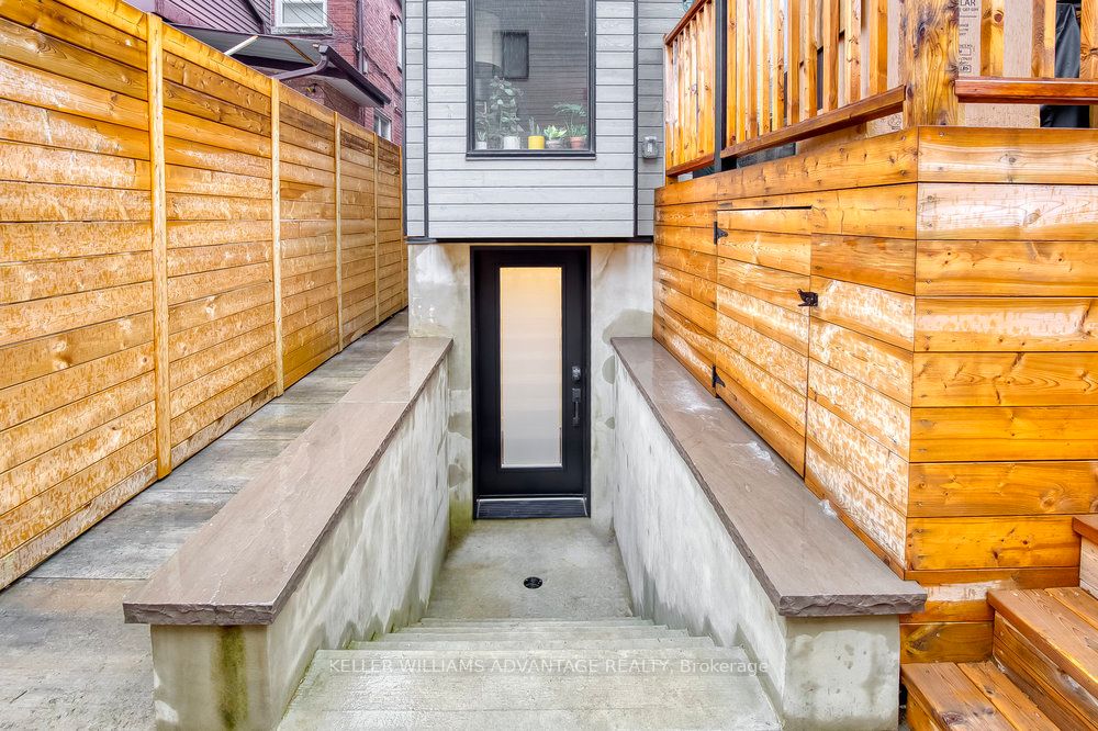 Unit Lower - 325 Perth Avenue, Toronto 4