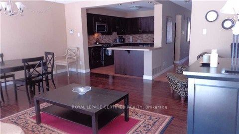 Unit Room - 1452 Creditwoodlands Court, Mississauga 4