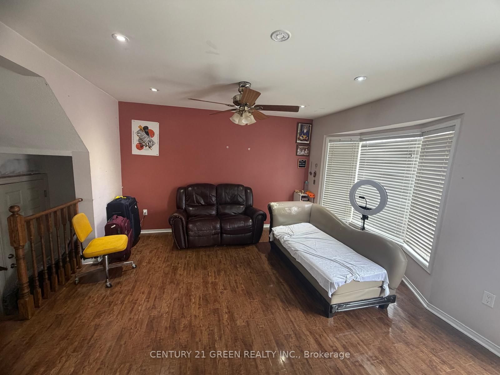 Unit Main & 2nd Level - 68 Seaside Circle, Brampton 4