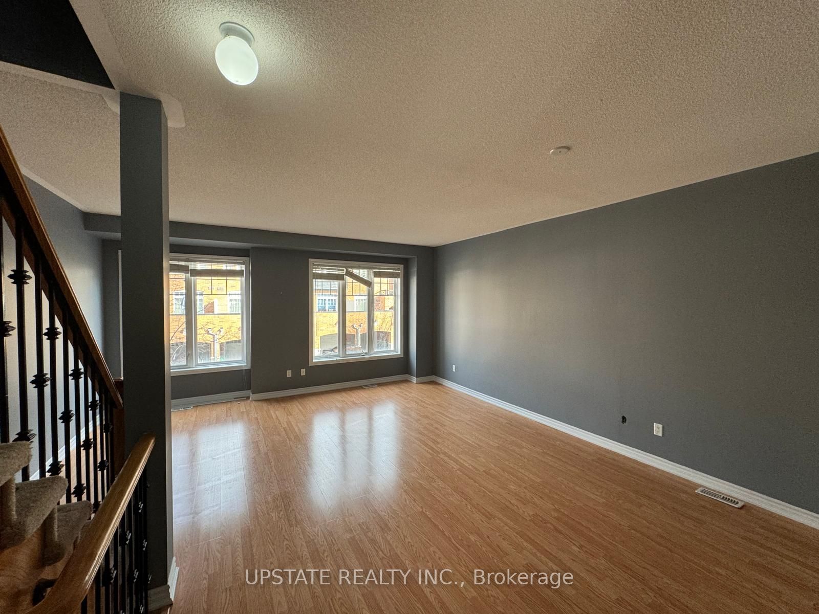 29 Magdalene Crescent, Brampton 3