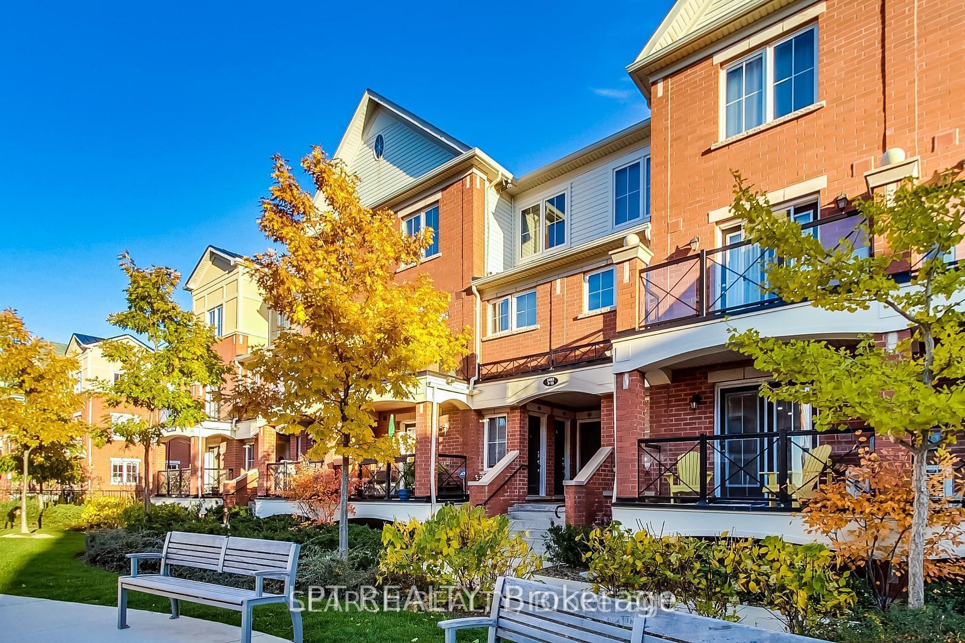 Unit 11 - 2492 Post Road, Oakville 2