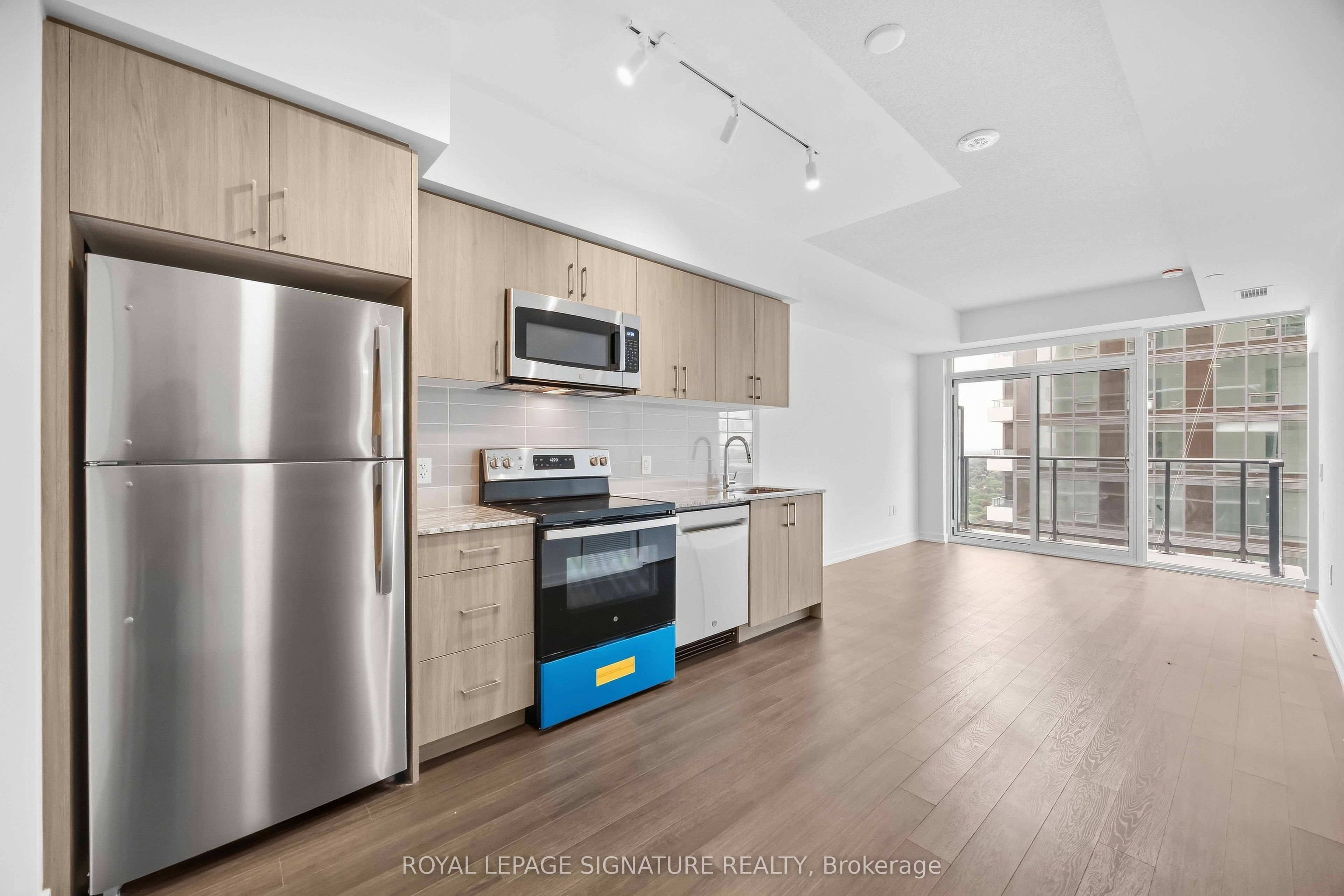 Unit 2216 - 4010 Eglinton Avenue W, Etobicoke 3