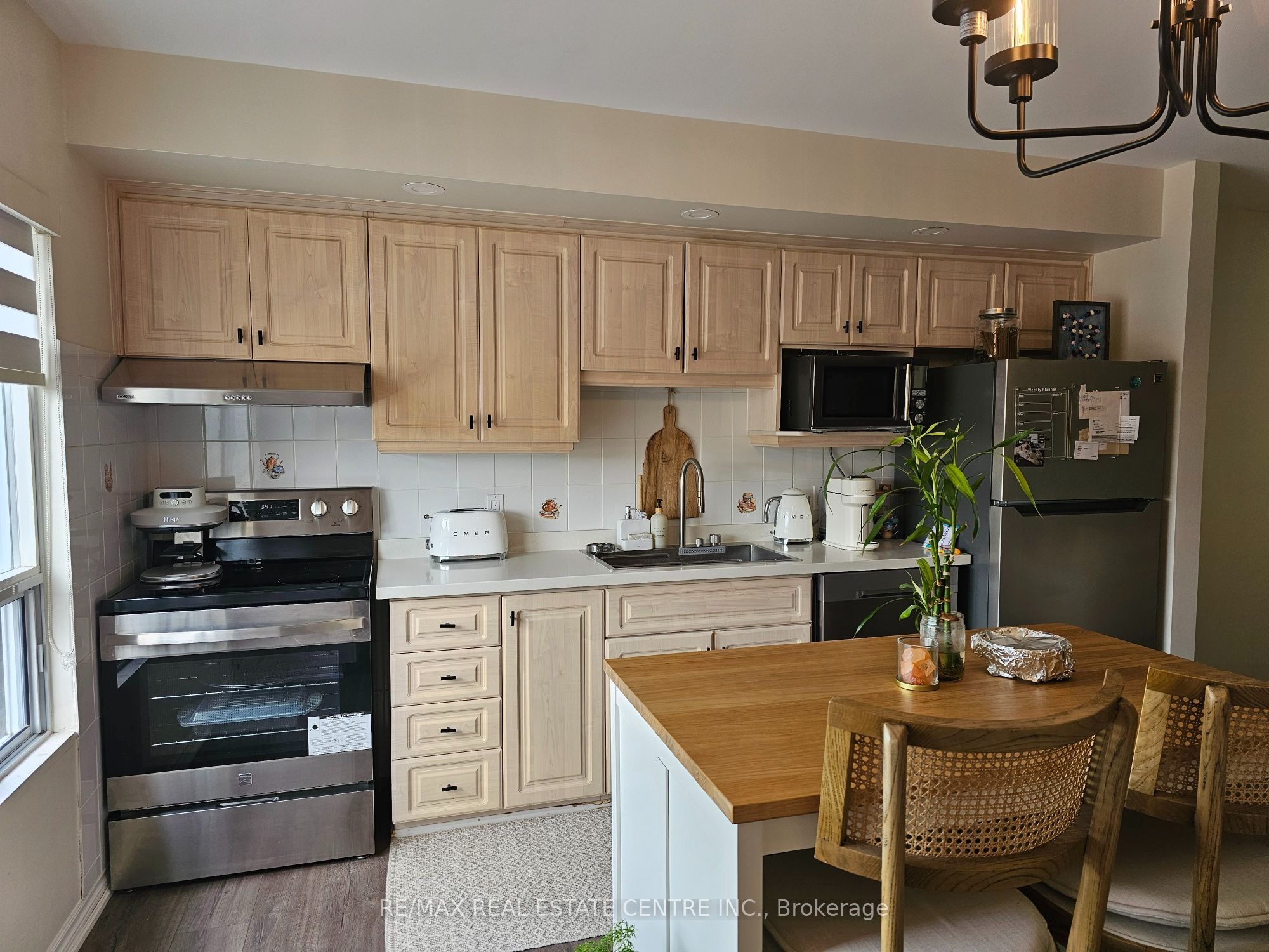 Unit 3 - 15393 Airport Road, Caledon 3