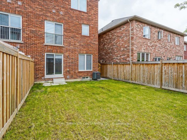 Unit LOWER - 151 Bob Yuill Drive, North York 3