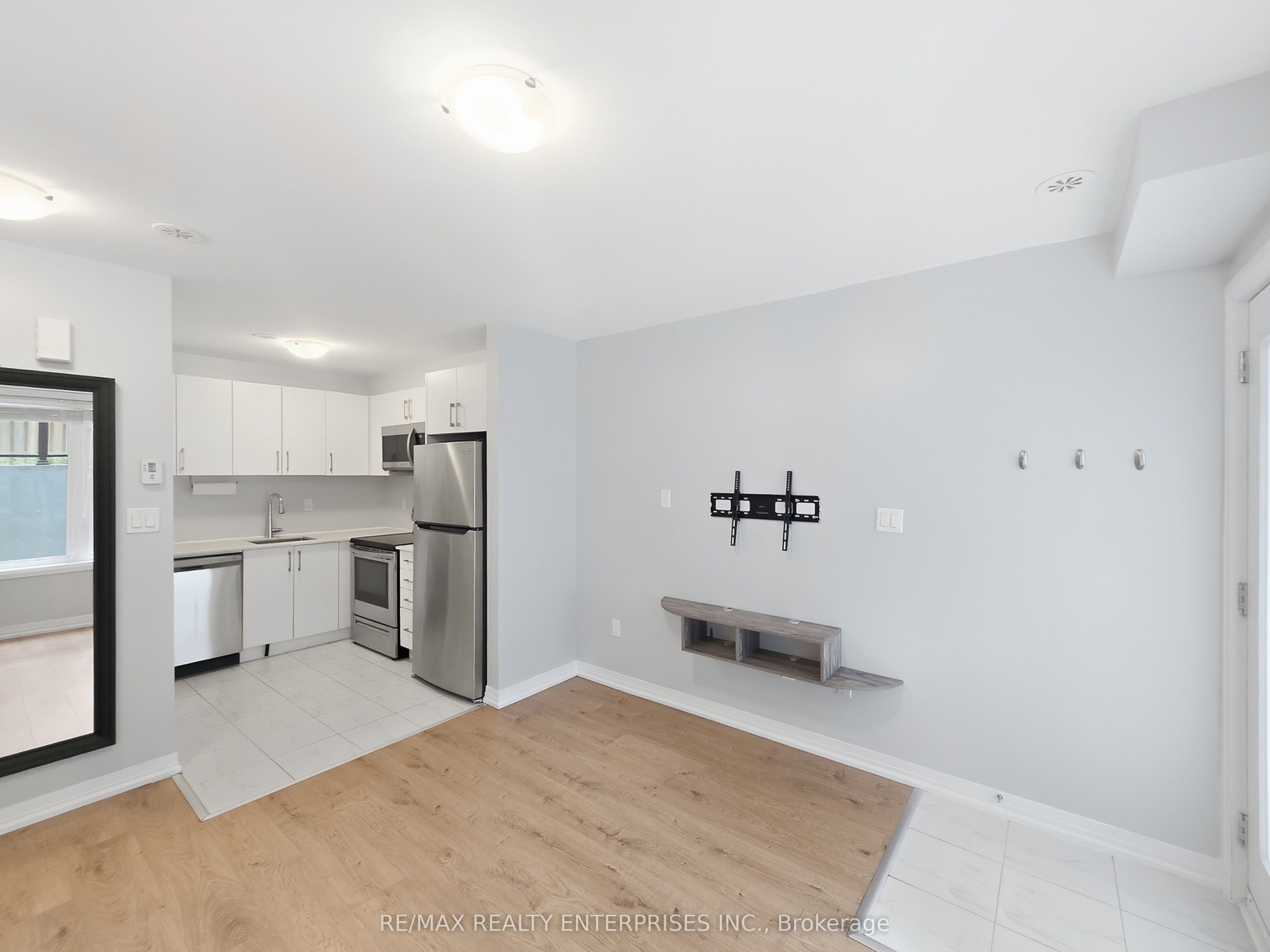 Unit 123 - 1145 Journeyman Lane, Mississauga 5