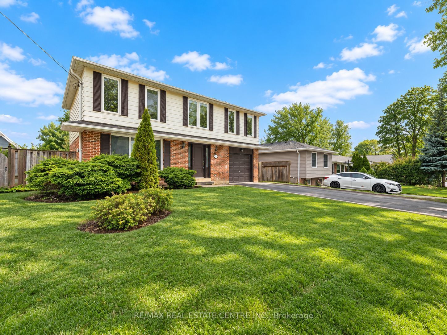 Unit Upper Level - 112 Mountainview Road S, Halton Hills 4