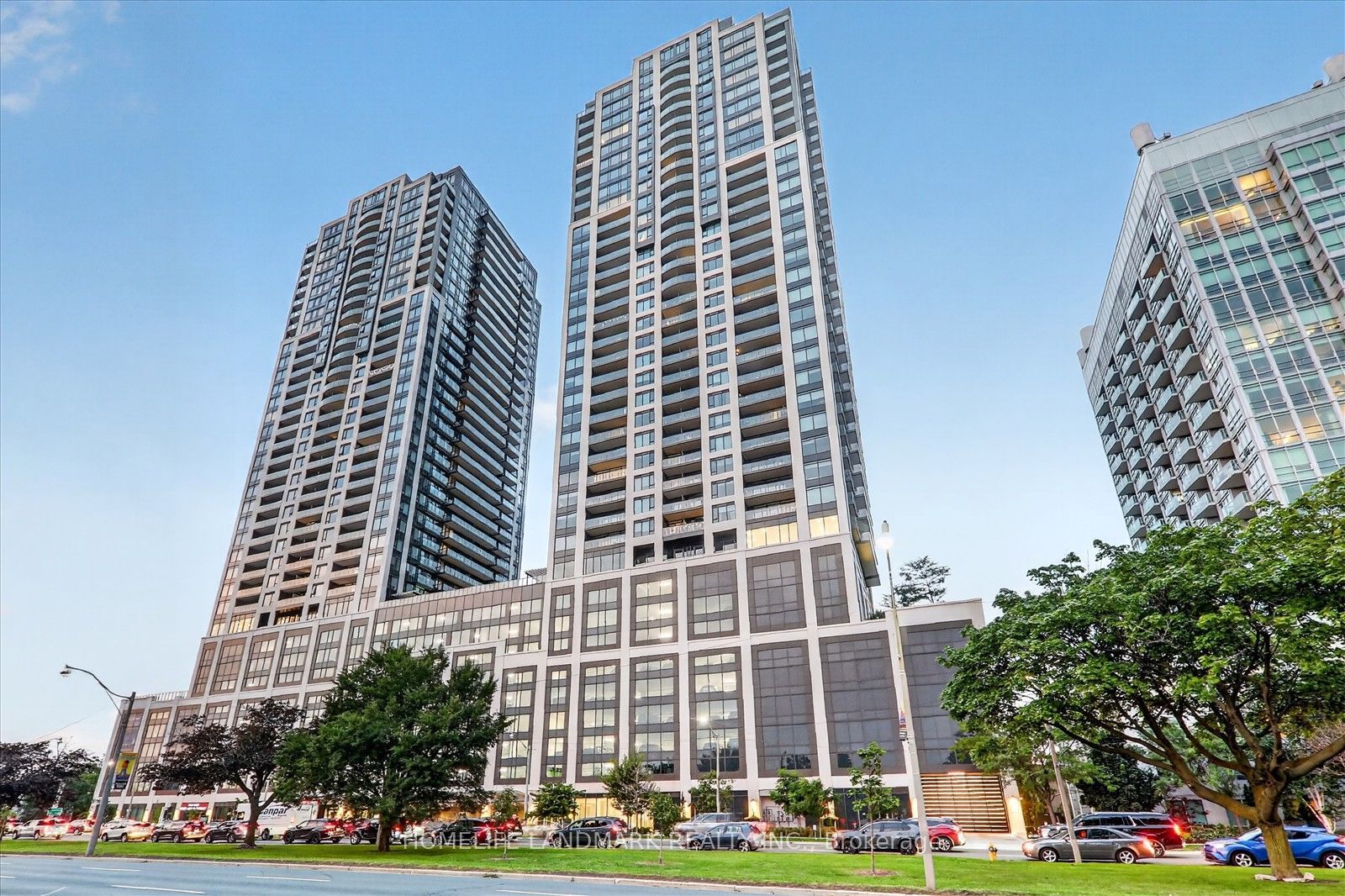 Unit 2505 - 1926 Lakeshore Boulevard W, Toronto 2