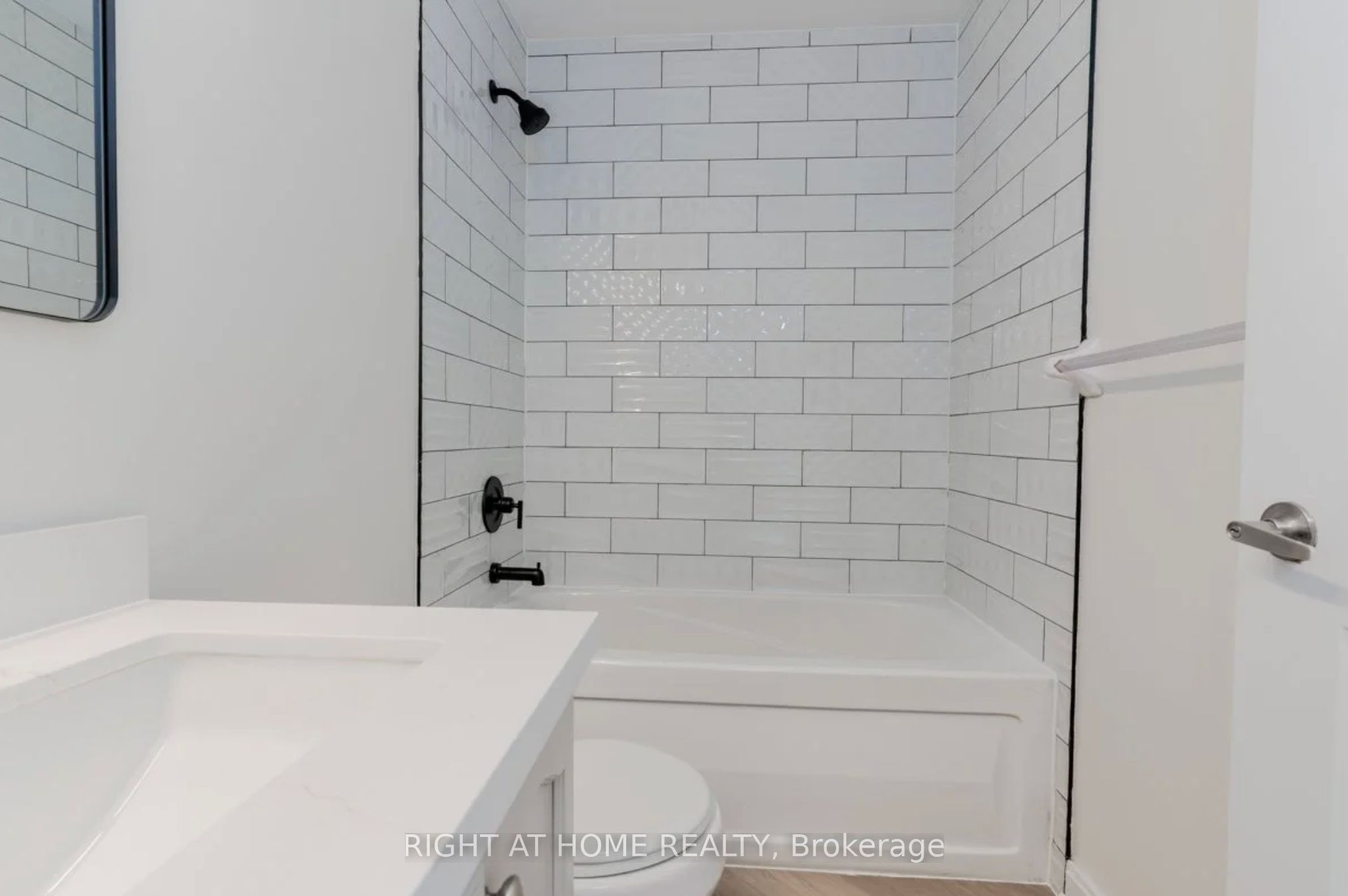 Unit 2010 - 70 Absolute Avenue, Mississauga 5