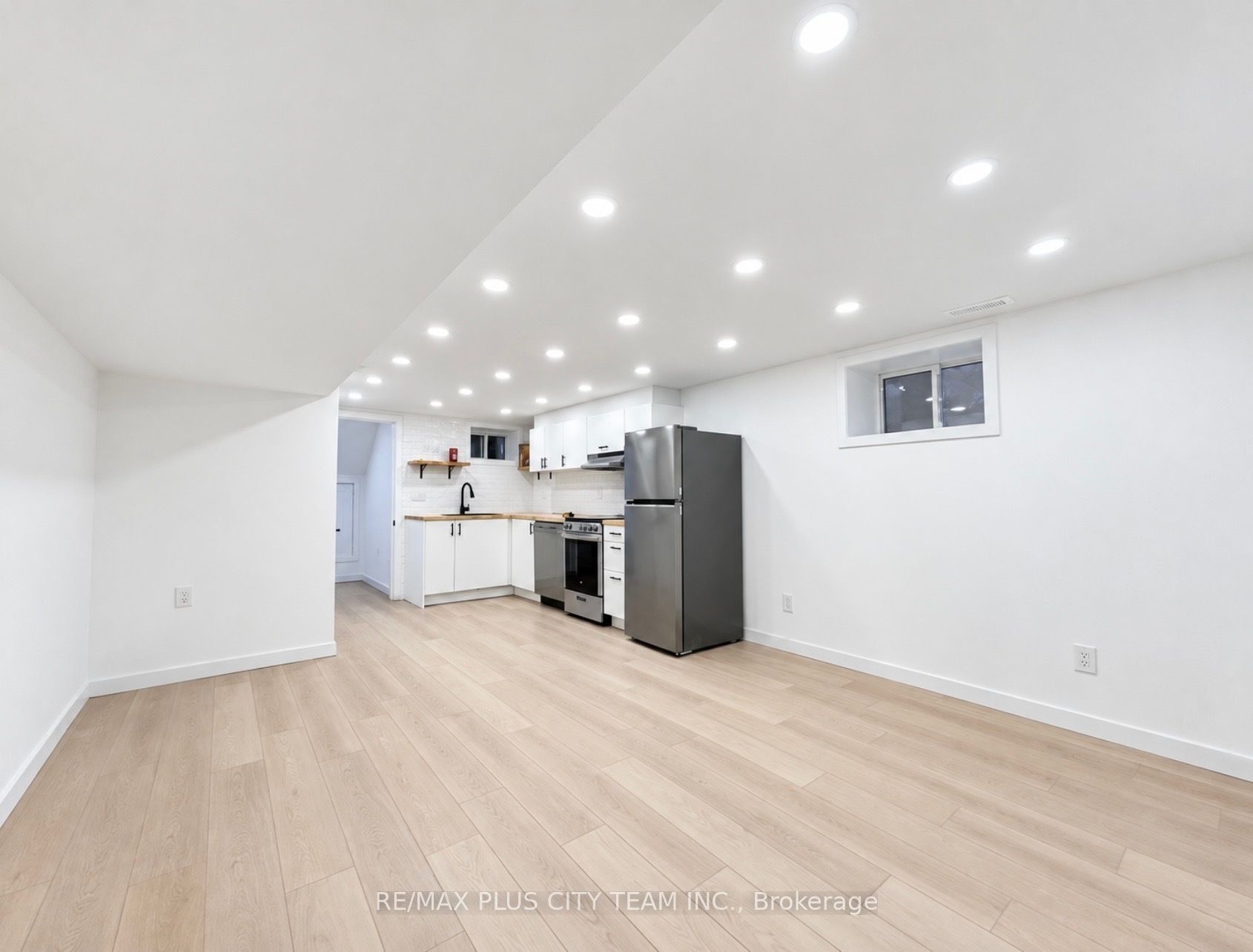 Unit Lower - 148 Ascot Avenue, Toronto 3