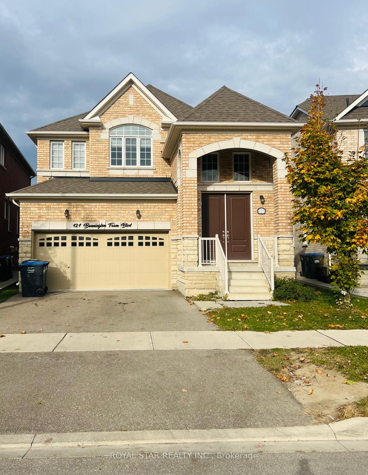 Unit Upper - 121 Bonnieglen Farm Boulevard, Caledon 1