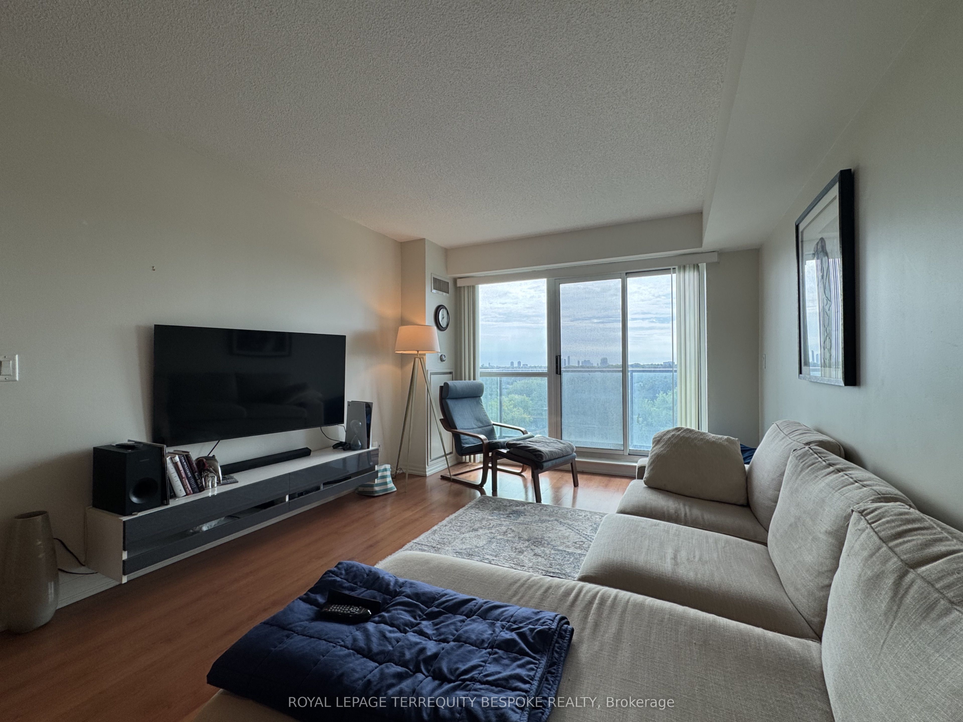 Unit 614 - 1403 Royal York Road, Etobicoke 4