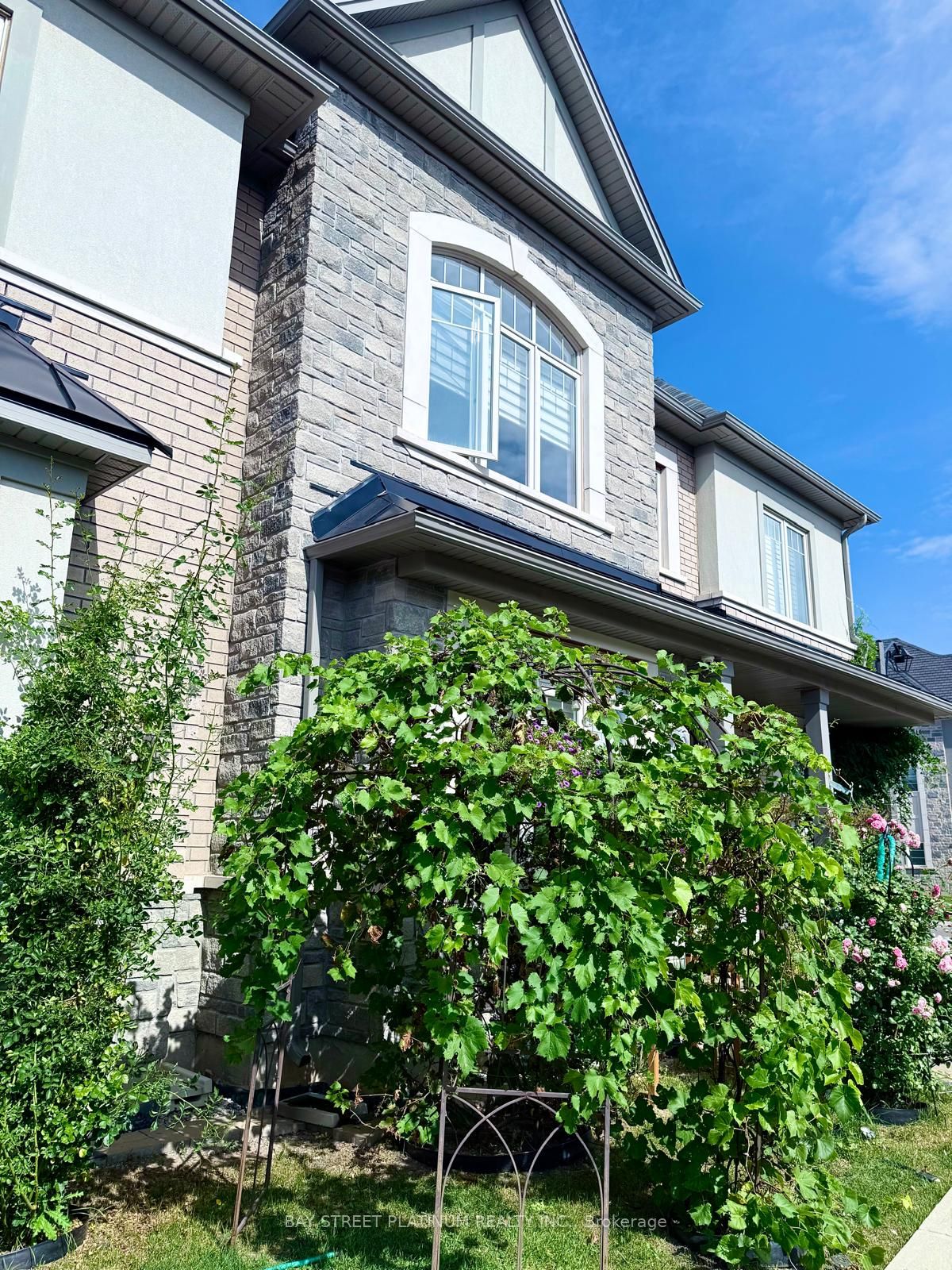 Unit basement - 105 Bowbeer Road, Oakville 2