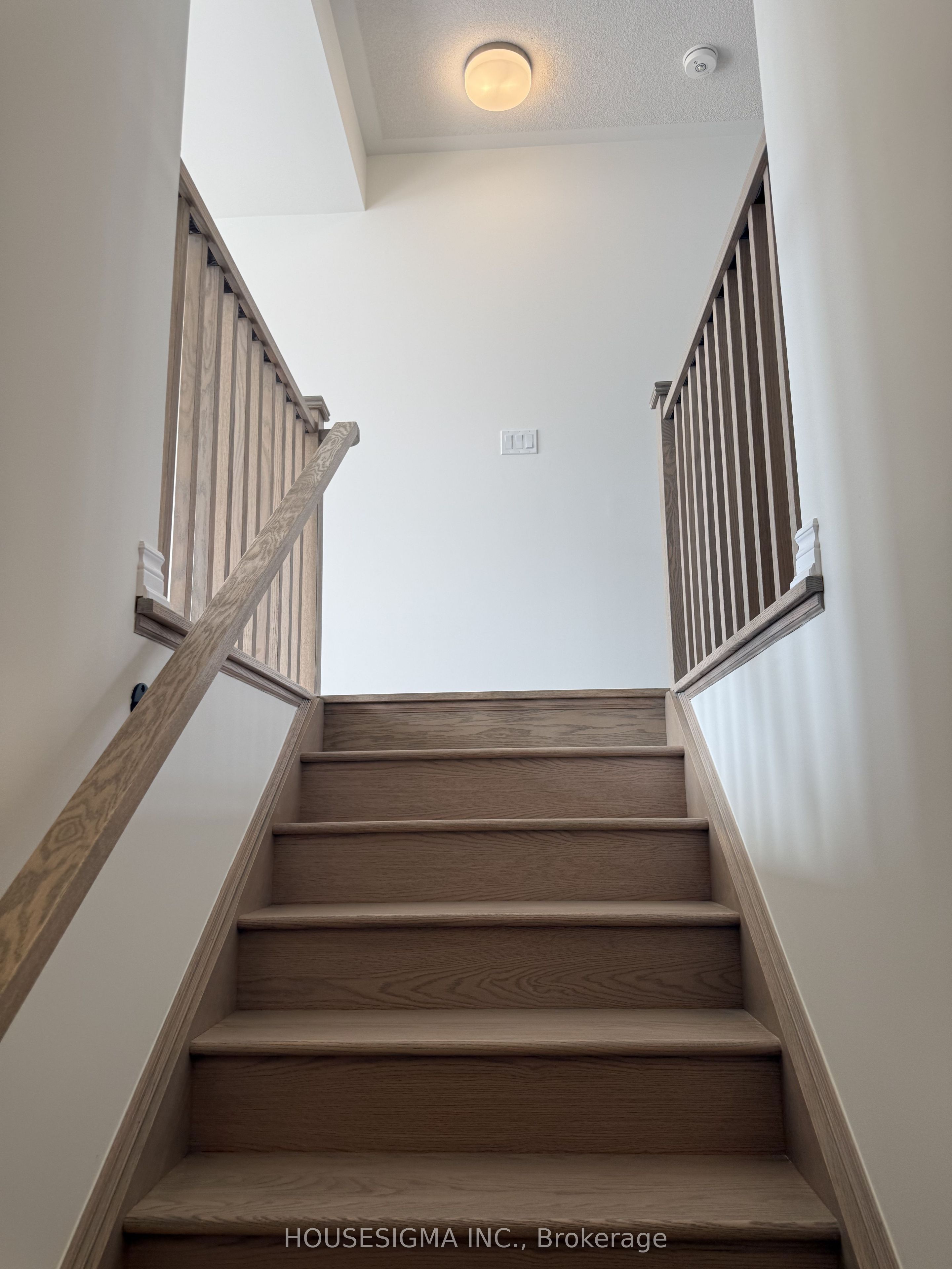 Unit Upper - 94 Fieldfare Road, Brampton 4
