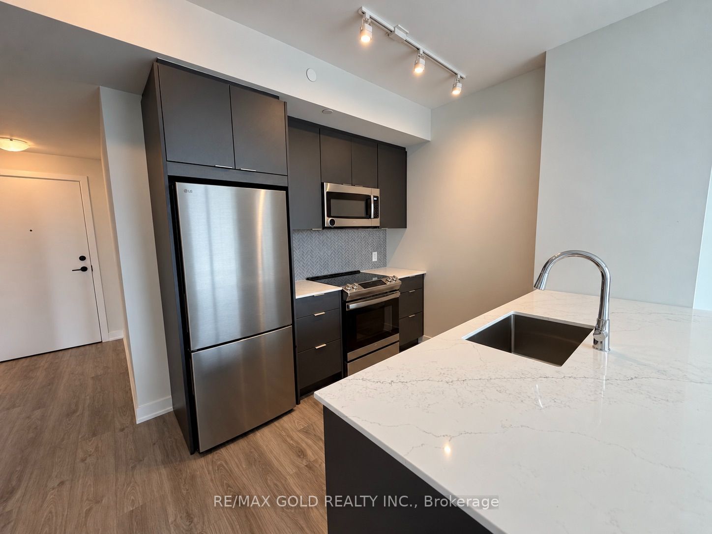 Unit 4403 - 430 Square One Drive, Mississauga 3