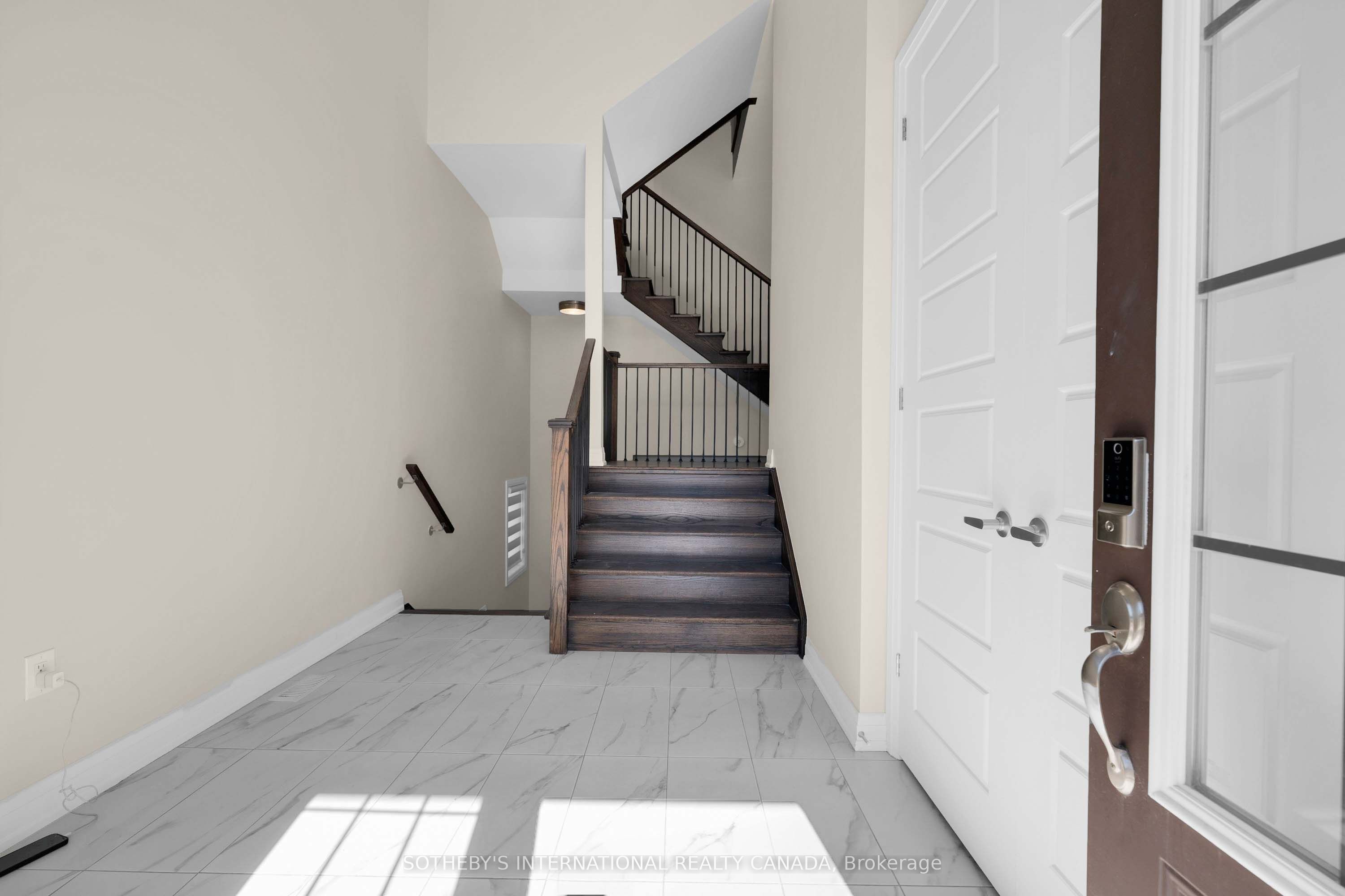 3255 Harasym Trail, Oakville 3