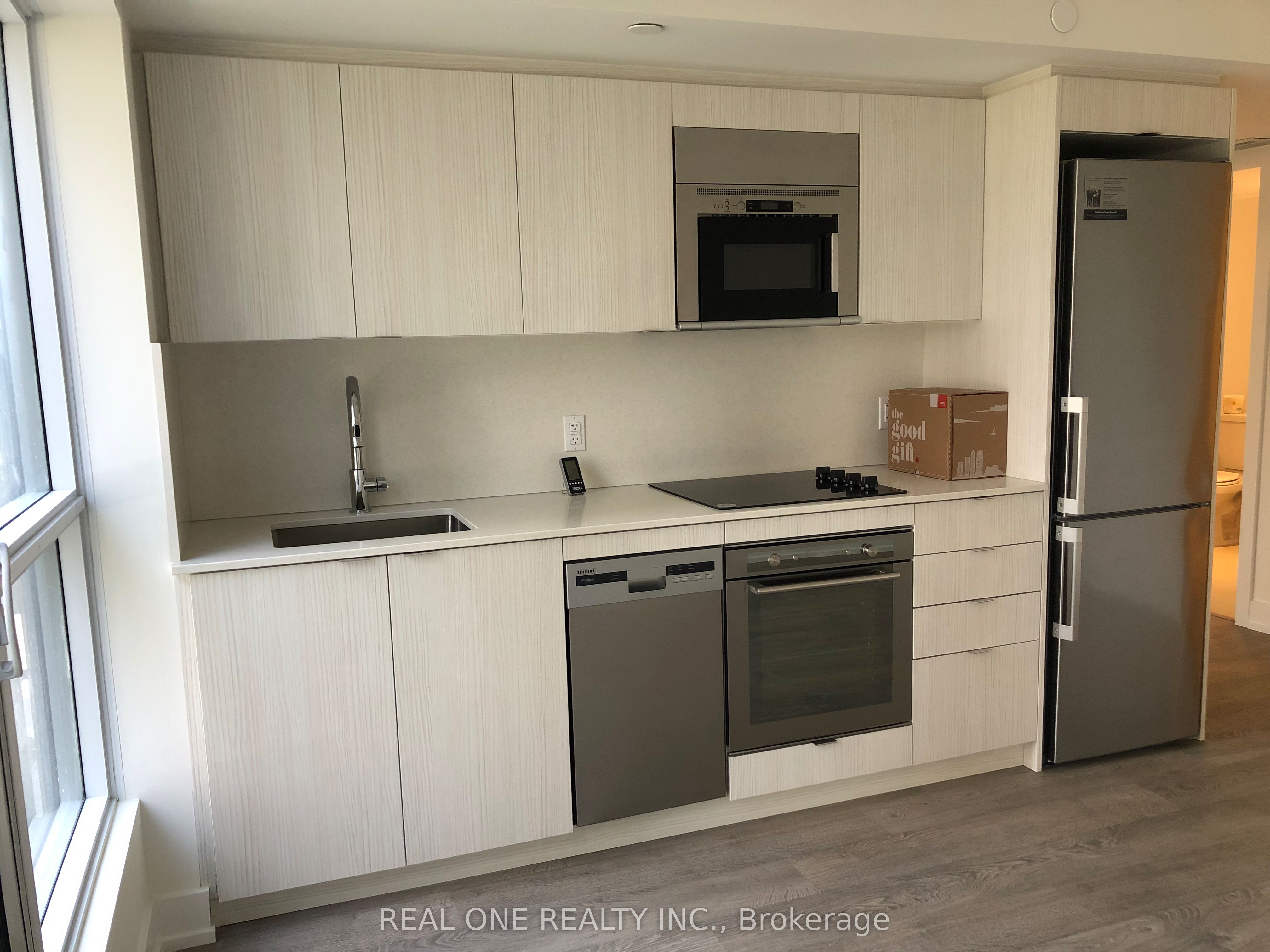 Unit 334 - 5 Mabelle Avenue, Etobicoke 5