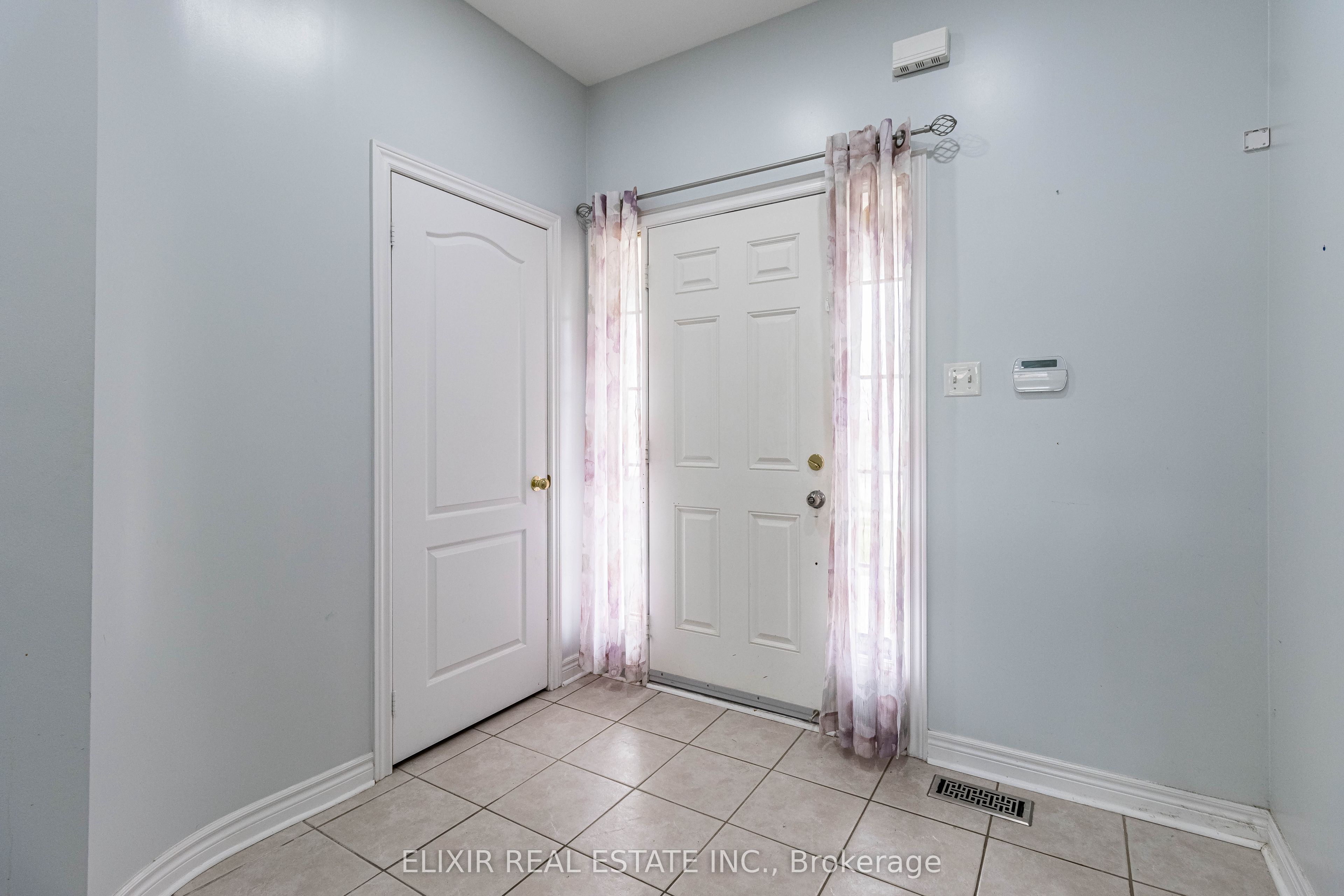 61 Bushmill Circle, Brampton 4