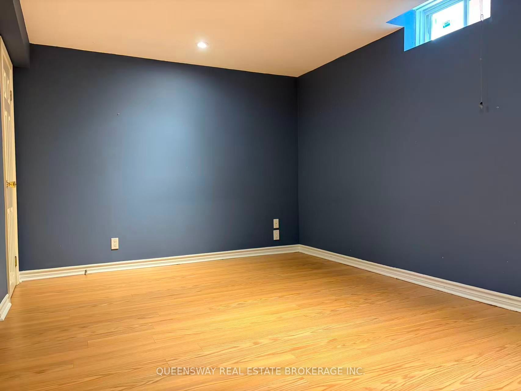 Unit BSMT - 1429 Wakehurst Crescent, Oakville 3