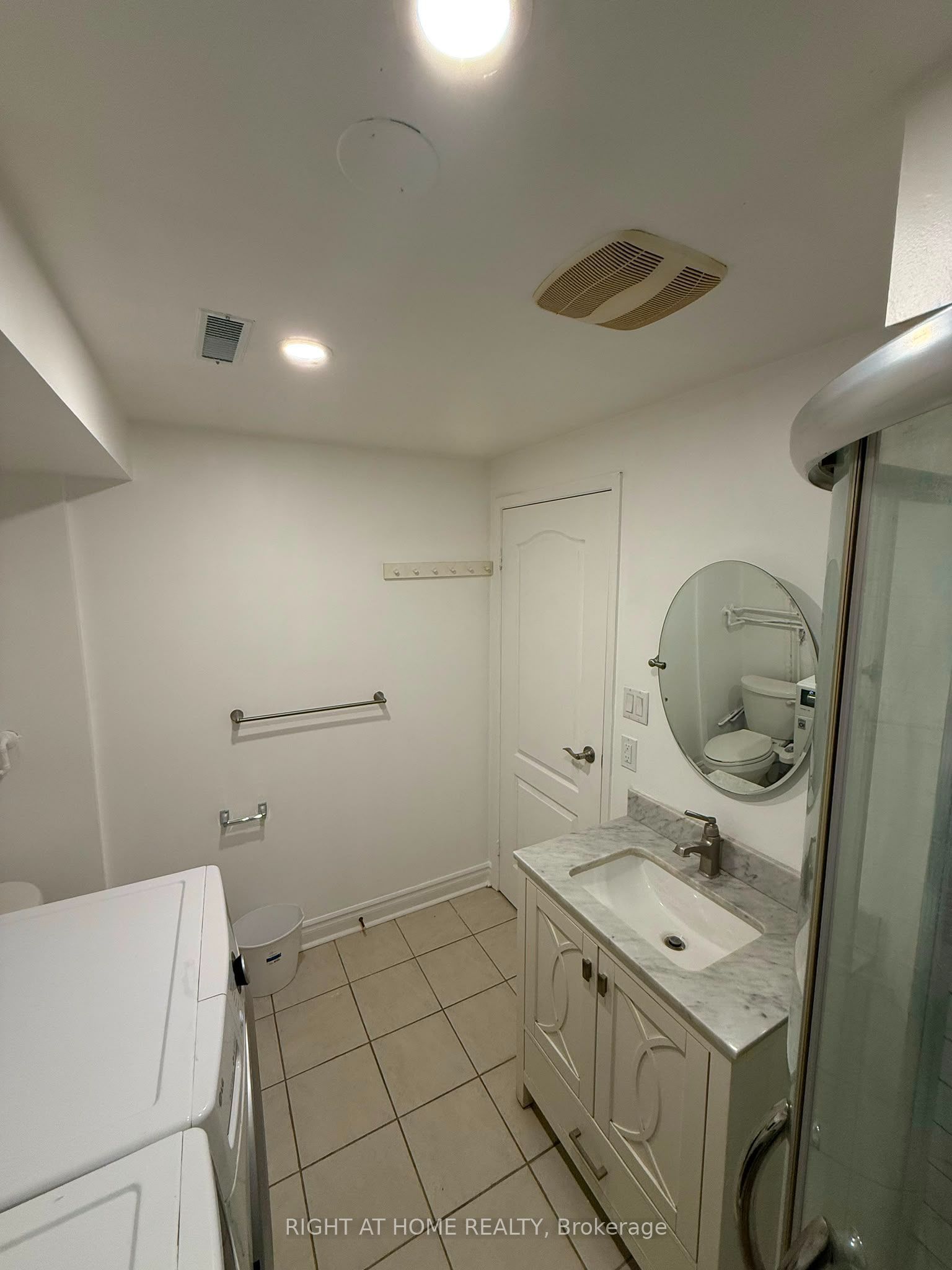 Unit BSMT - 4154 Sunflower Drive, Mississauga 4