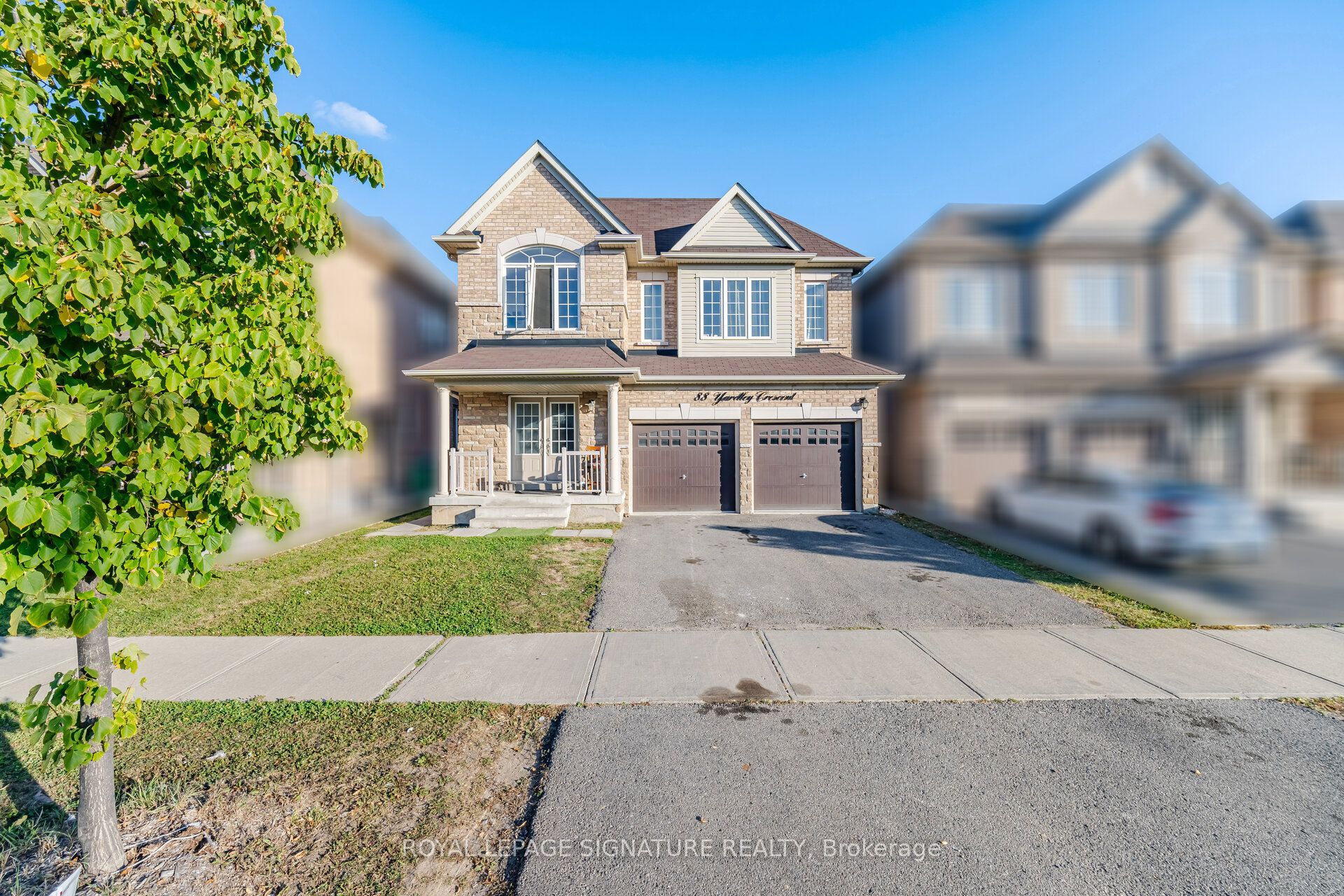 Unit 2 - 88 Yardley Crescent, Brampton 2